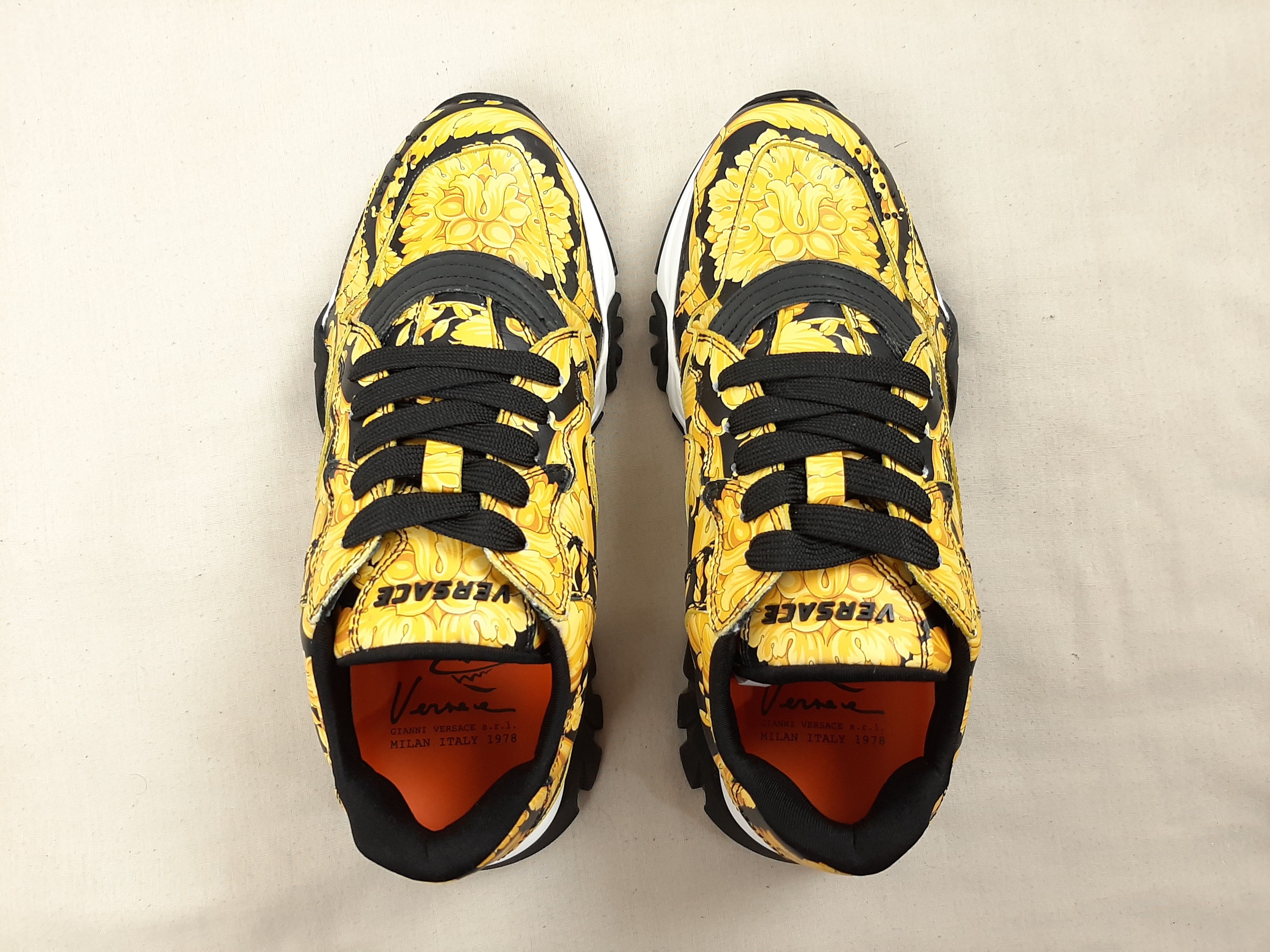 Versace Versace Greca Squalo Barocco Sneakers Size US 7 EU 37 Size US 7 / IT 37 - 6 Thumbnail