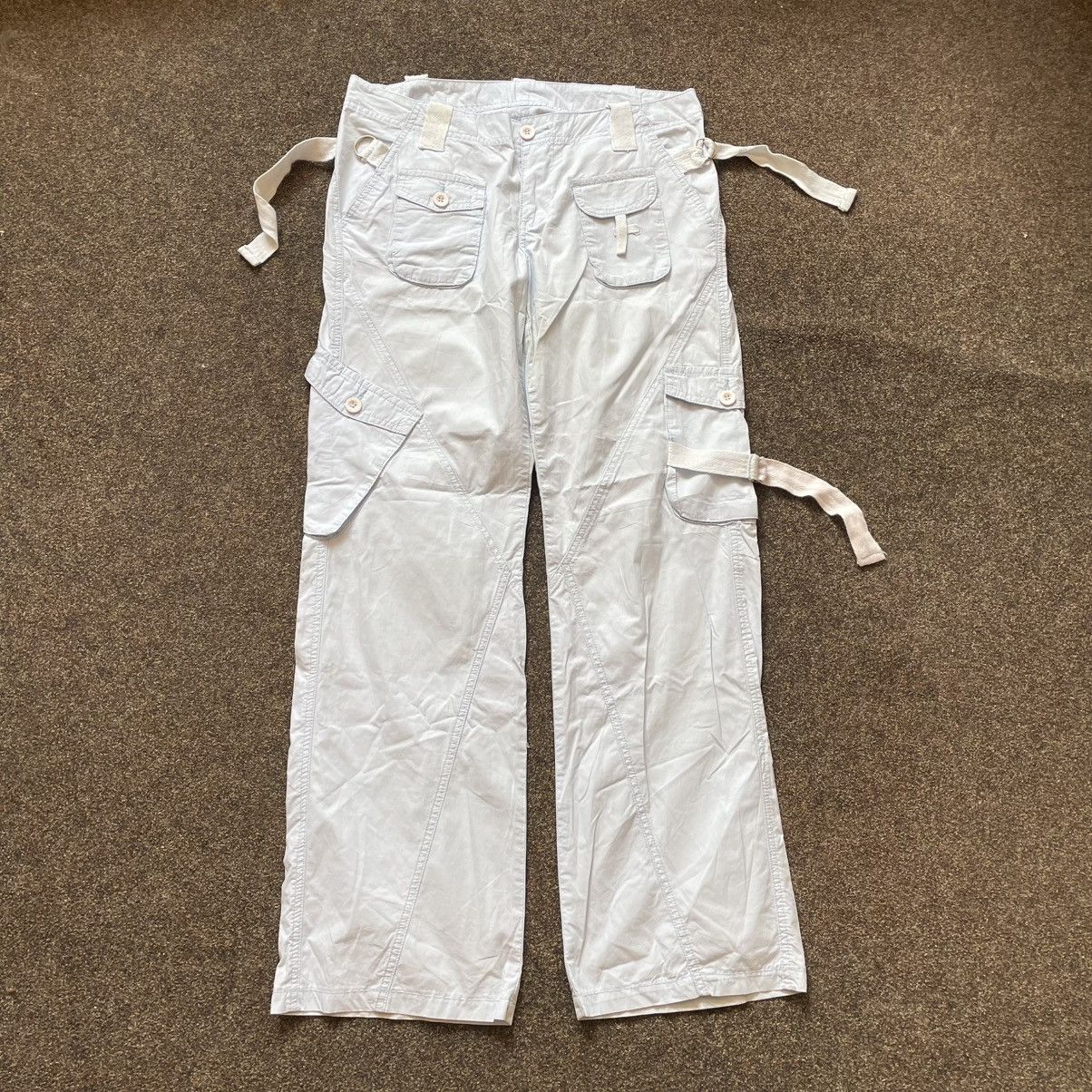 Vintage Vintage Y2K Baggy Cargo Pants Cream Workwear Skate Faded 32 Size 32" / US 10 / IT 46 - 1 Thumbnail