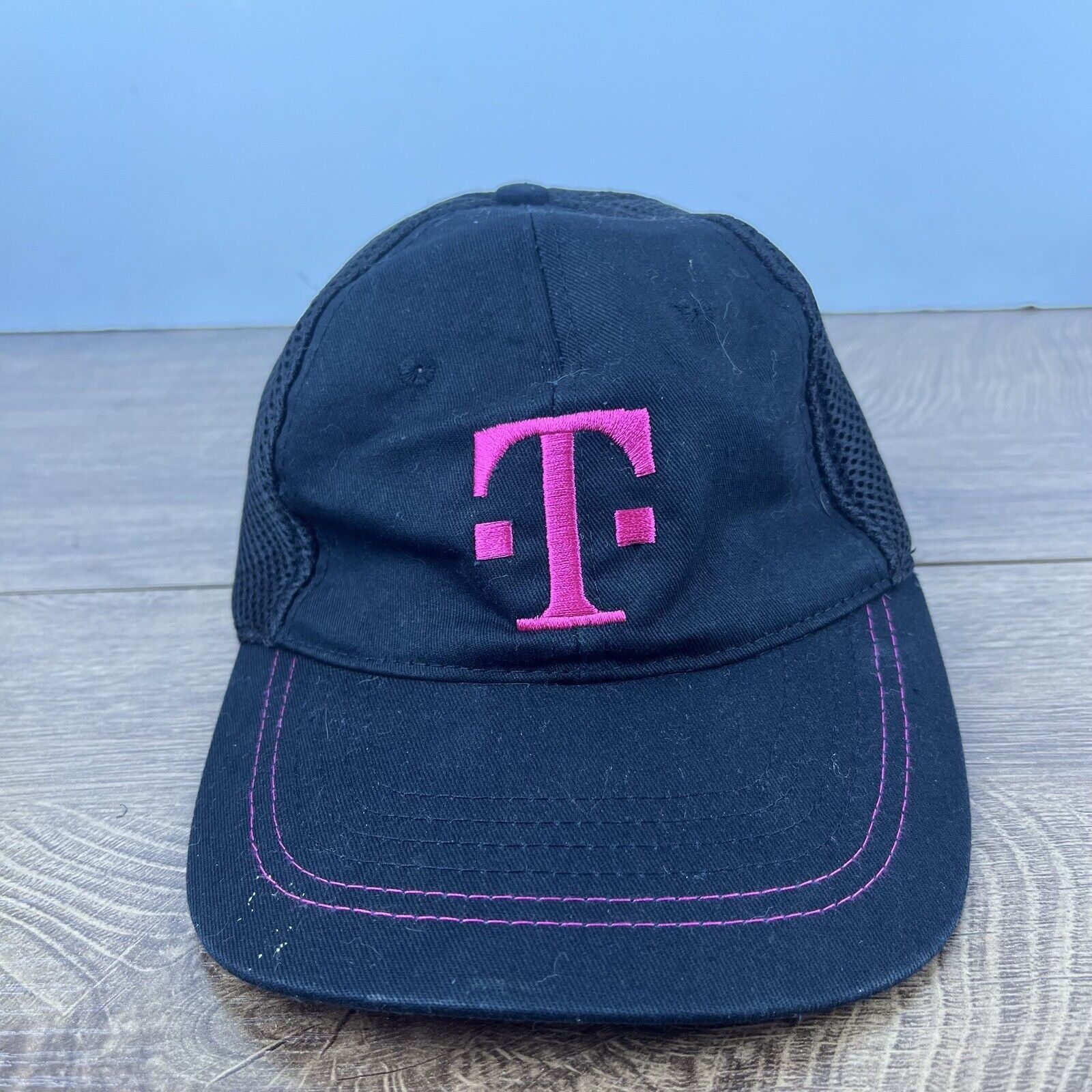 Other T Mobile Black Hat T Mobile Baseball Adjustable Hat Black Ha Size ONE SIZE - 1 Thumbnail