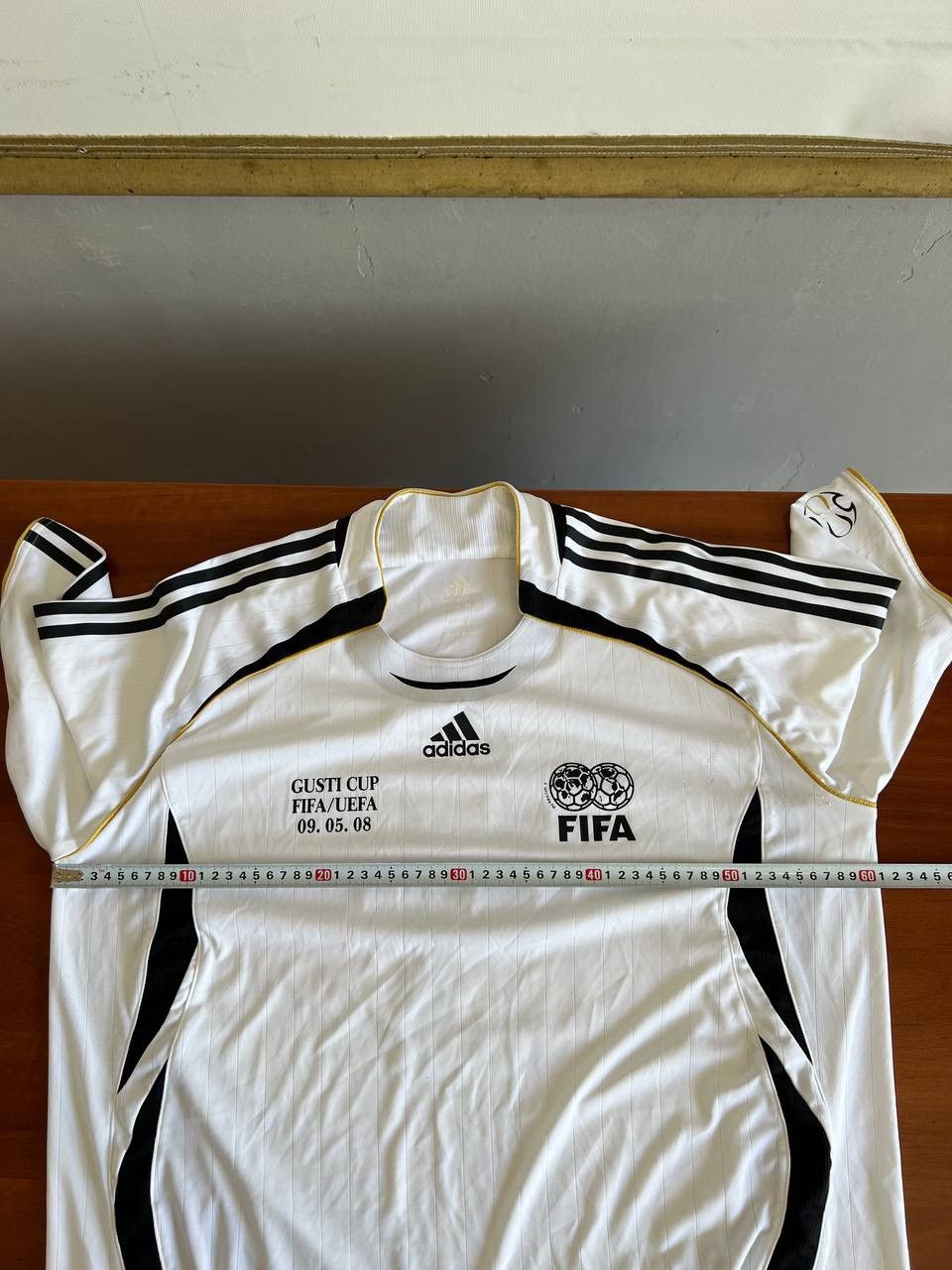 2008 RARE SPECIAL FIFA WORLD STARS #4 MATCH WORN JERSEY XL