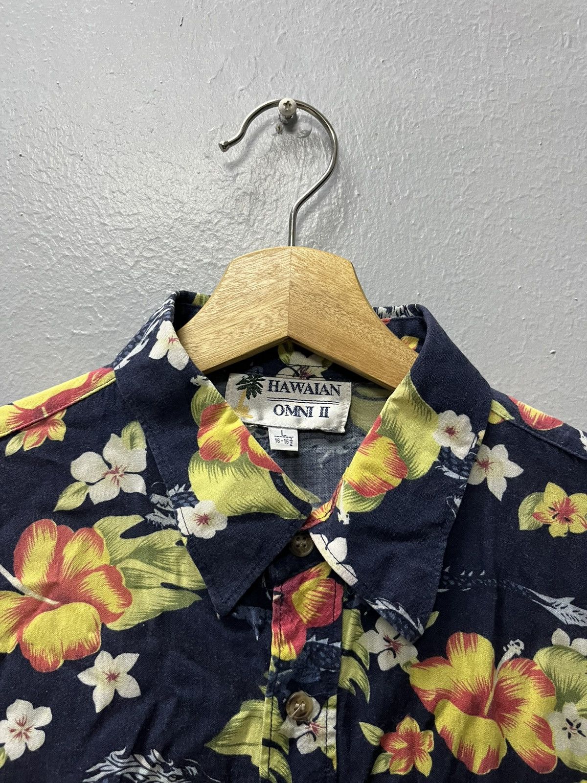 Vintage Hawaiian Shirt Floral and Dragon Print Size US L / EU 52-54 / 3 - 3 Thumbnail