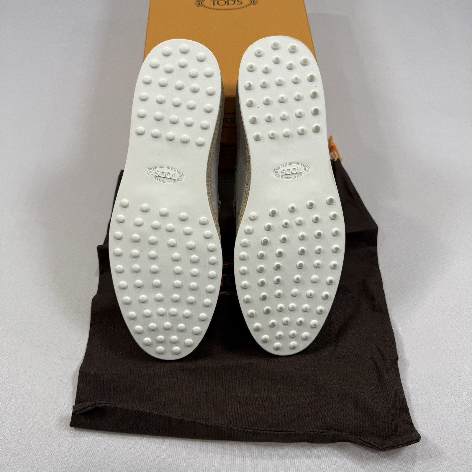 Tod's Tod’s Loafer Size 8UK/9.5US New In Box W/ Receipt MSRP $795 Size US 9.5 / EU 42-43 - 6 Thumbnail