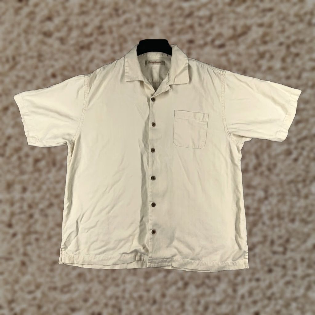 Tommy Bahama Tommy Bahama Shirt Men Extra Large Beige 100% Silk Herringbone Pocket Hawaiian Button-Up Size US XL / EU 56 / 4 - 1 Thumbnail