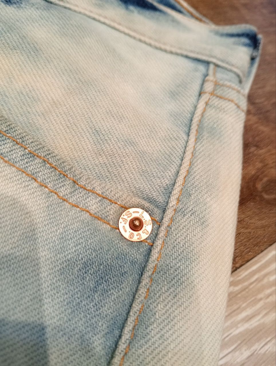 Levi's Vintage Clothing VINTAGE LEVI'S 501 BLEACH BLUE DENIM PANTS Size US 28 / EU 44 - 6 Thumbnail