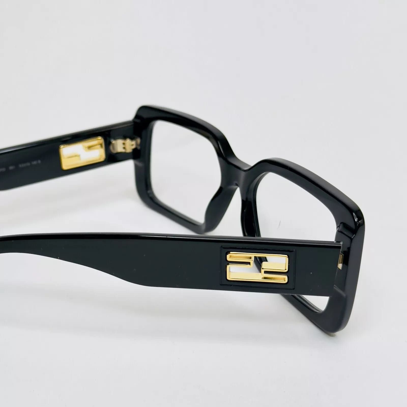 Fendi FENDI BAGUETTE Cut Out 50072 001 Eyeglass Optical FE50072I Size ONE SIZE - 4 Thumbnail