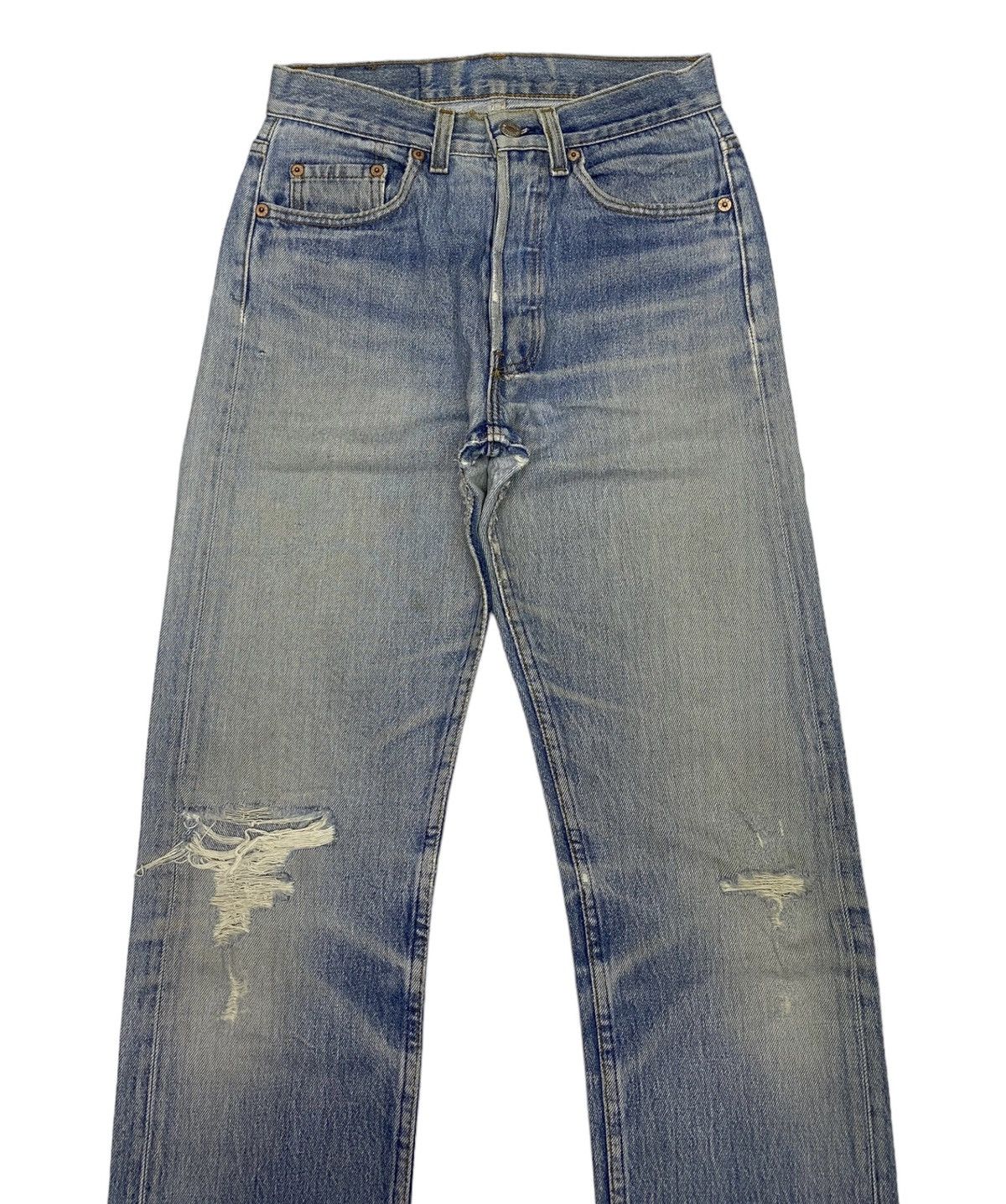 Levi's × Vintage LEVIS 501 VINTAGE DISTRESSED DENIM JEANS MADE IN USA Size US 28 / EU 44 - 2 Thumbnail