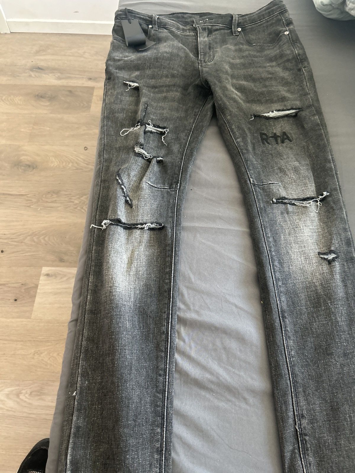 Rta BRYANT SKINNY JEAN | DISTRESSED GREY Size US 31 - 1 Thumbnail