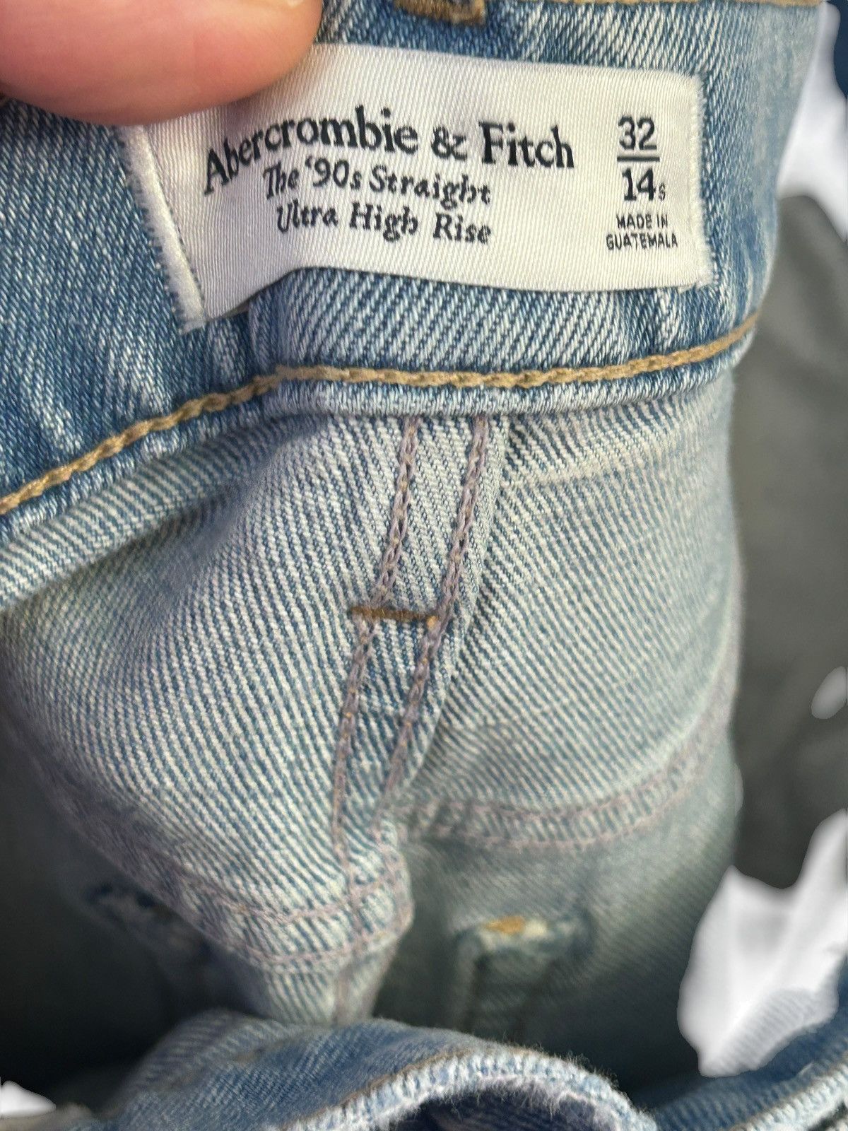 Abercrombie & Fitch Abercrombie & Fitch Ultra High Rise Straight Jean 32 Short Size 36" / US 14 / IT 50 - 6 Thumbnail