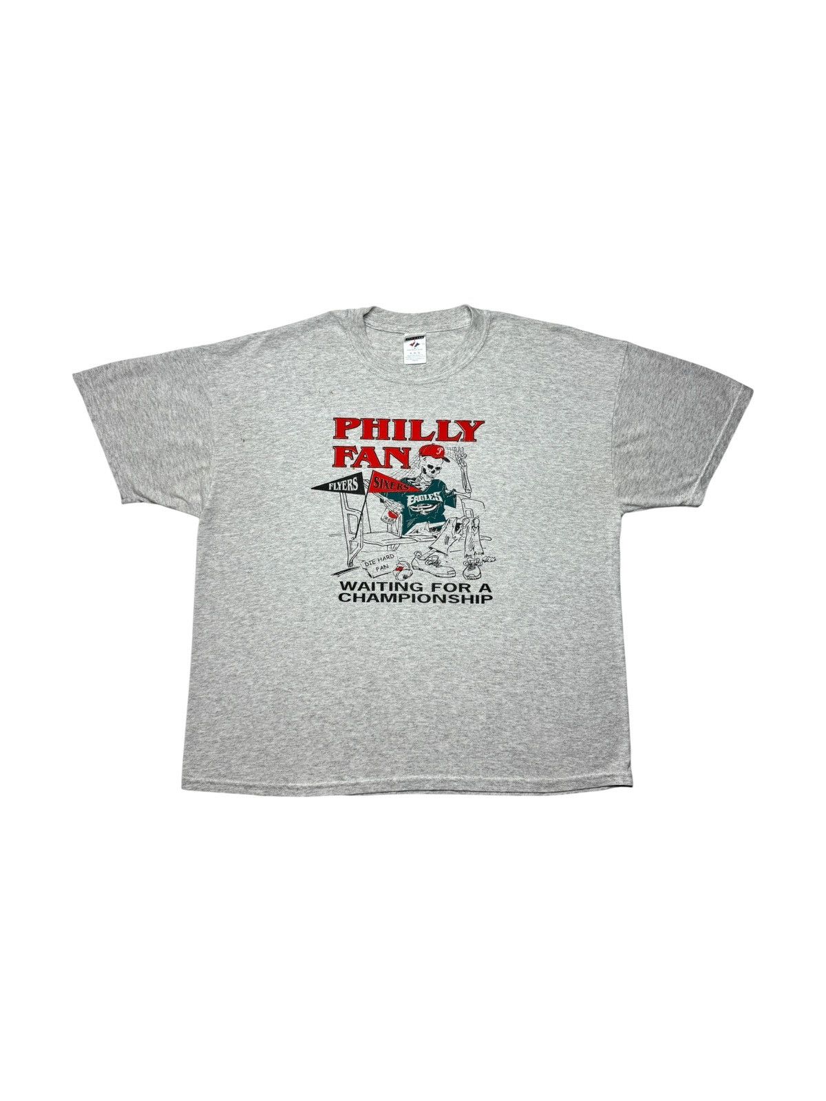 Vintage Vintage Philadelphia Eagles Flyers Sixers Fan Tee Shirt Size US XL / EU 56 / 4 - 1 Thumbnail
