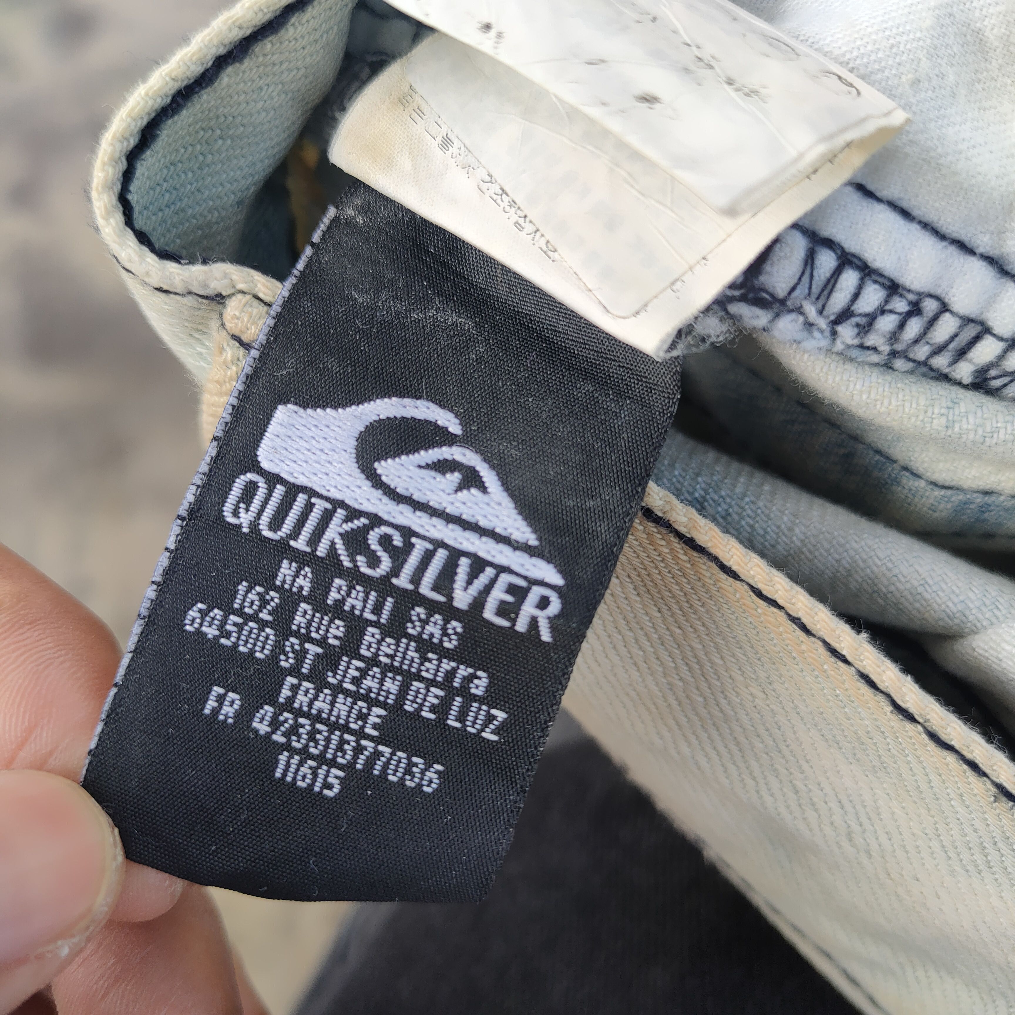 Quiksilver VINTAGE QUICKSILVER RUSTY WHITE YELLOW FADED DENIM JEANS Size US 36 / EU 52 - 14 Thumbnail