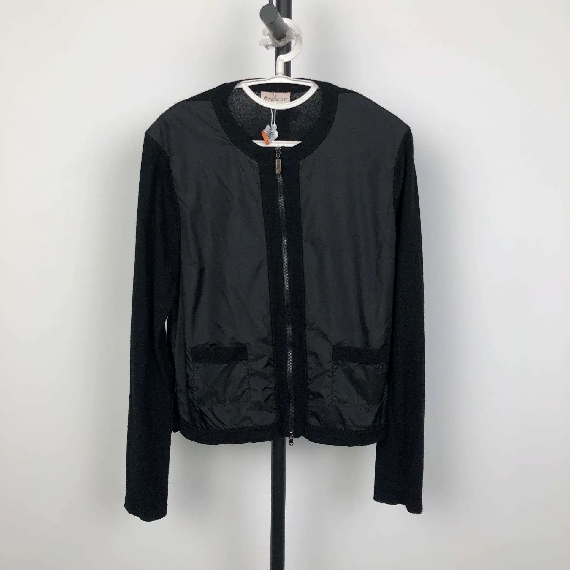 Moncler Moncler Black Jacket M Women Size M / US 6-8 / IT 42-44 - 1 Thumbnail