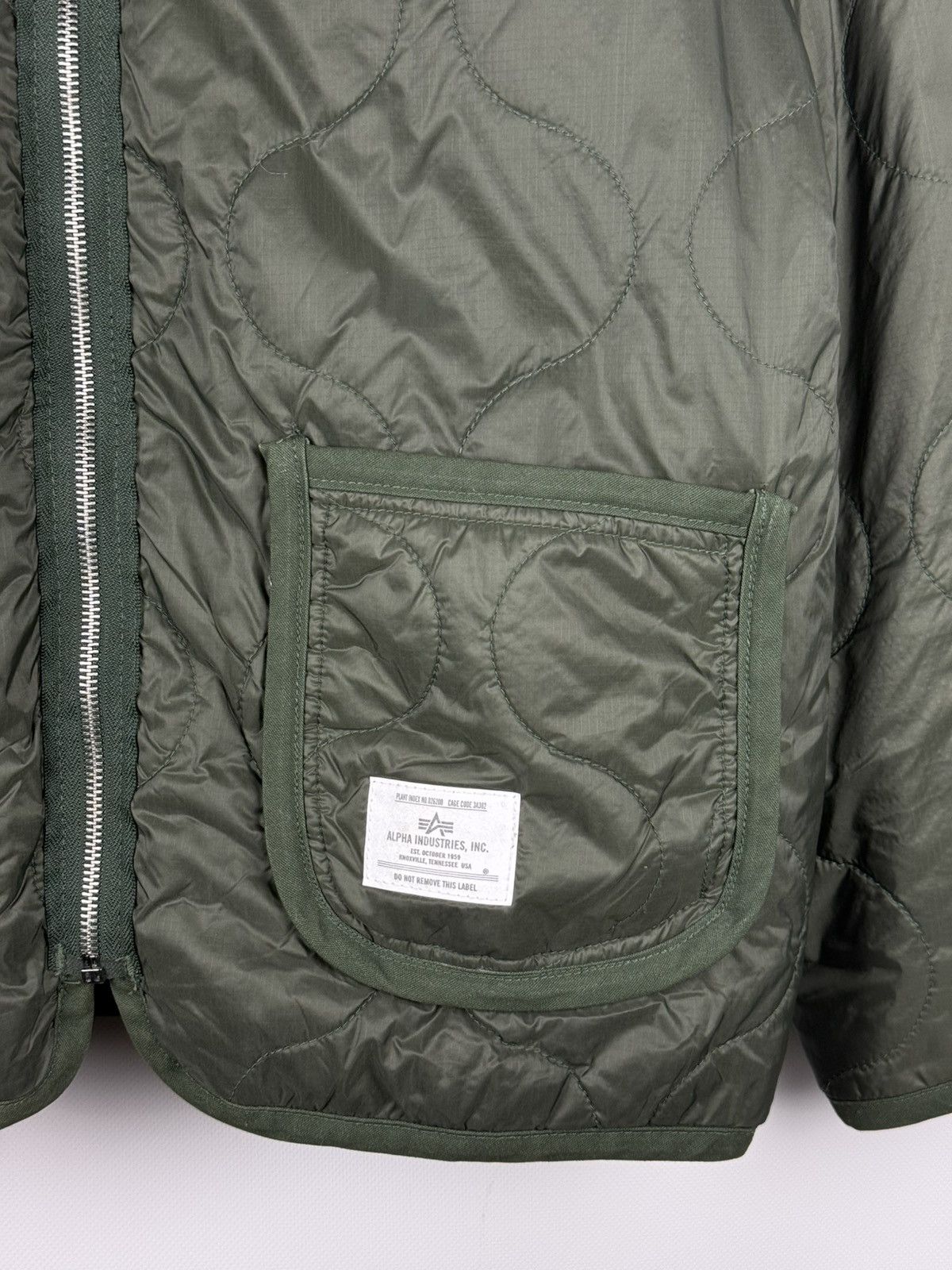 Alpha Industries Alpha Industries Reversible Quilted Liner Bomber Jacket Size US L / EU 52-54 / 3 - 6 Thumbnail
