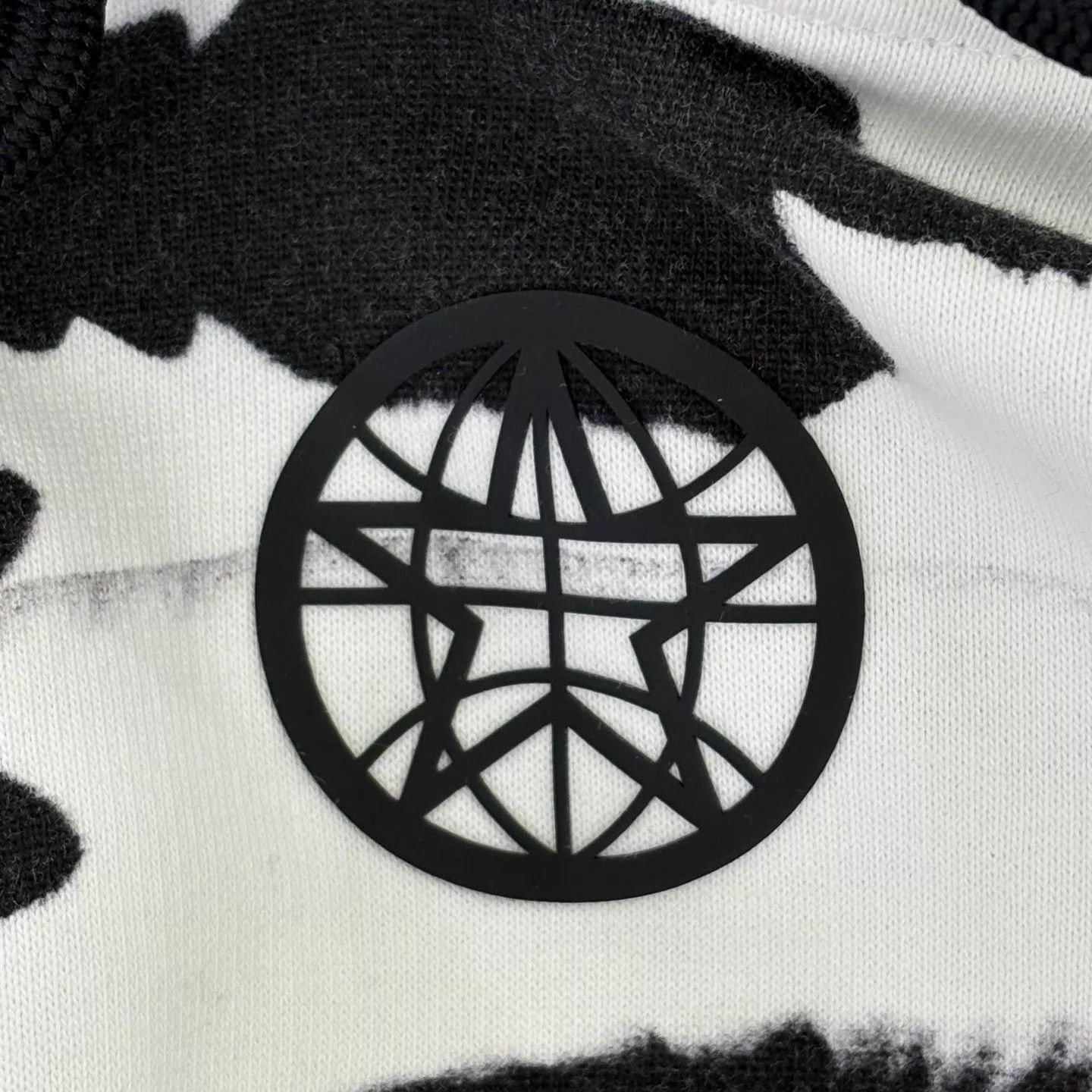 Burberry Burberry ink stripe white hoodie M new Size US M / EU 48-50 / 2 - 6 Thumbnail