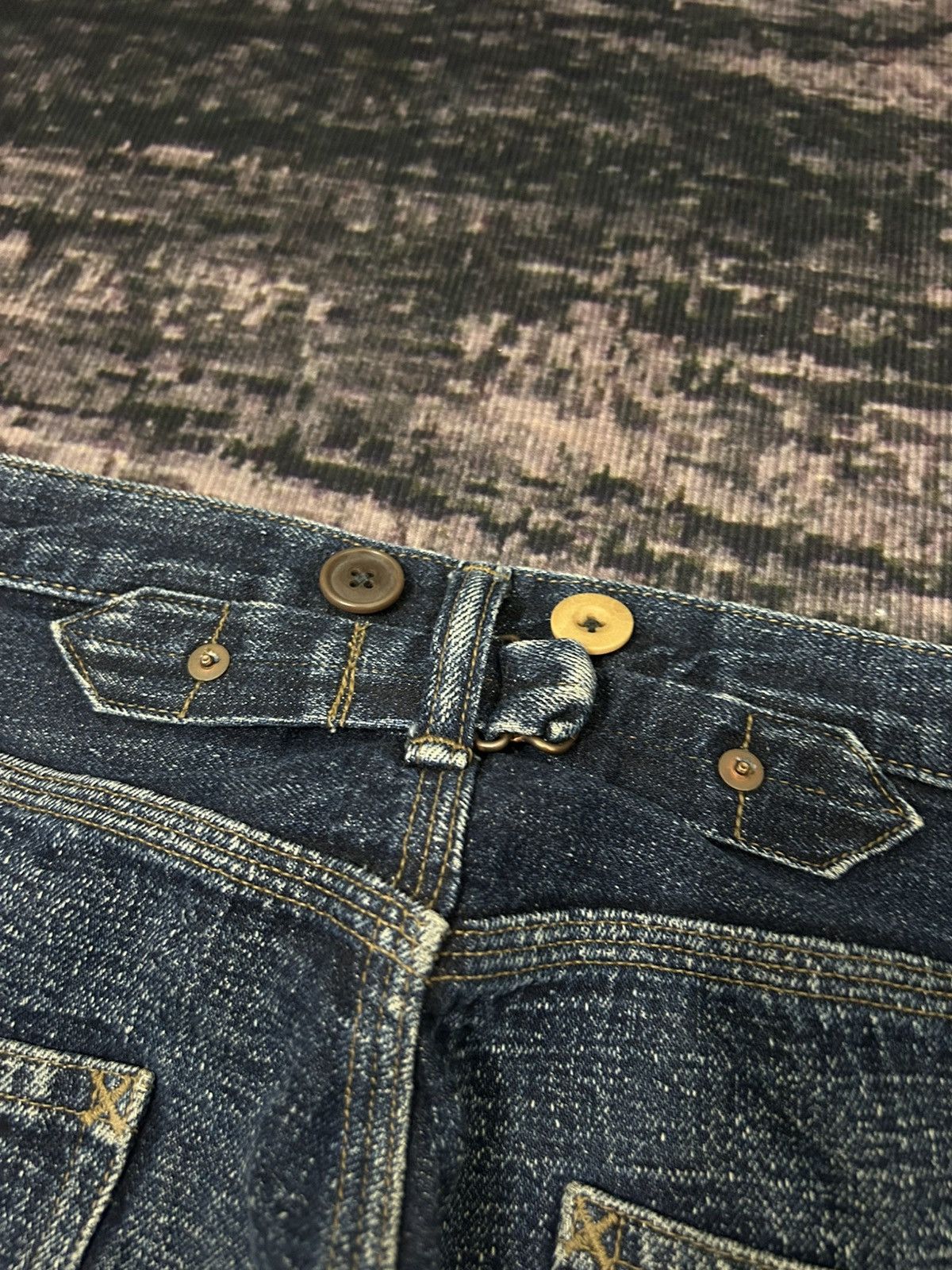 Nigel Cabourn Nigel Carbourn Distressed Selvedge Jeans Size 28" / US 6 / IT 42 - 7 Thumbnail