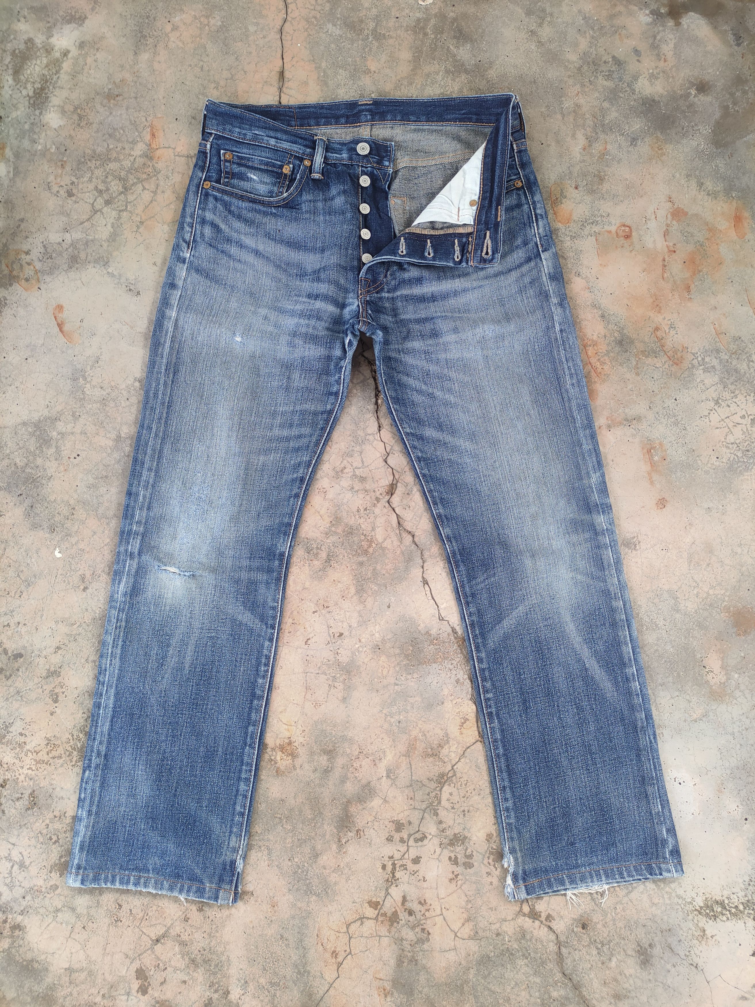 Levi's W32 LEVI'S 501 FADED DISTRESSED JEAN PANTS Size US 32 / EU 48 - 1 Thumbnail