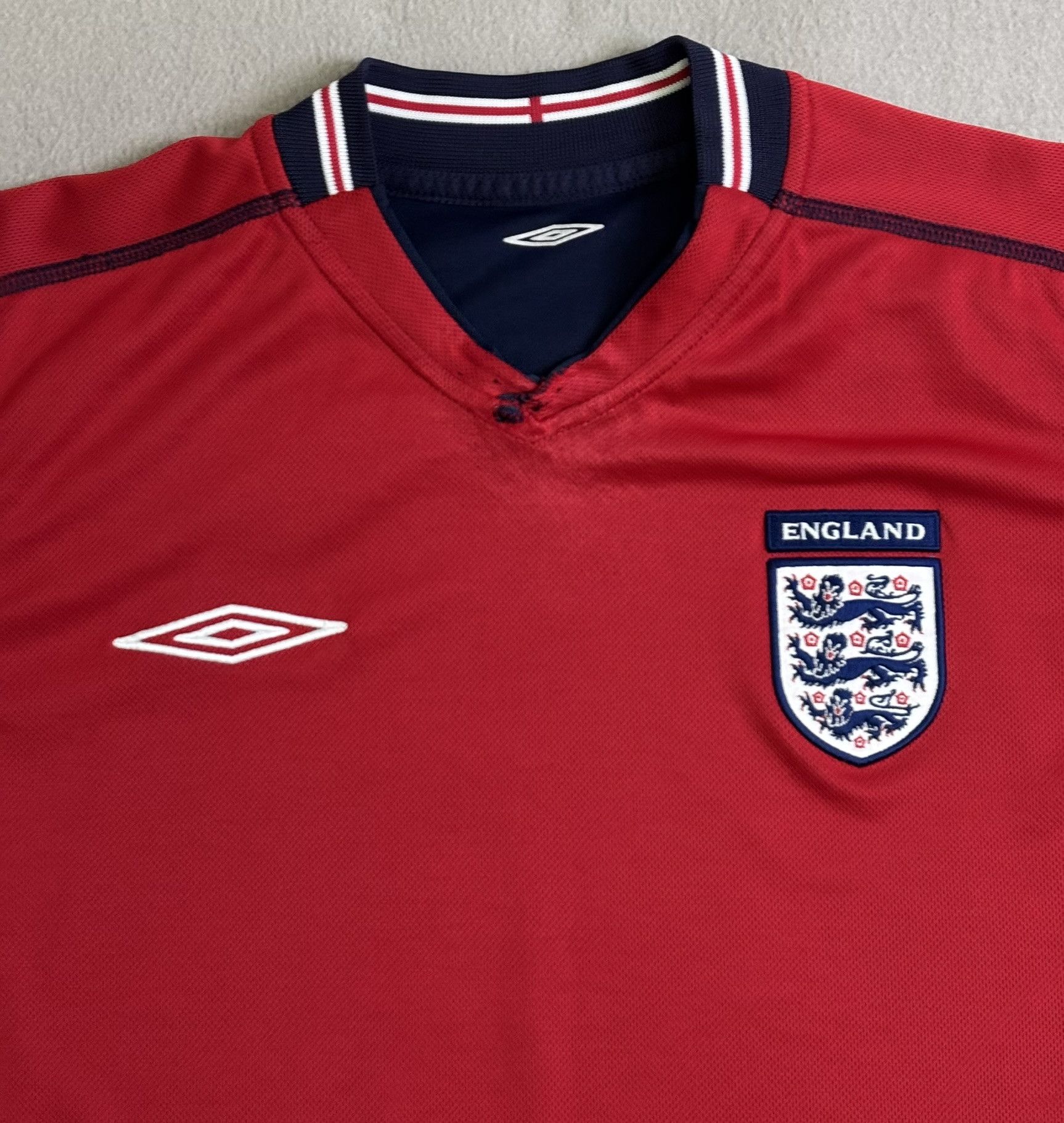 Umbro England 2002 Umbro Football Jersey Size S Size US S / EU 44-46 / 1 - 6 Thumbnail