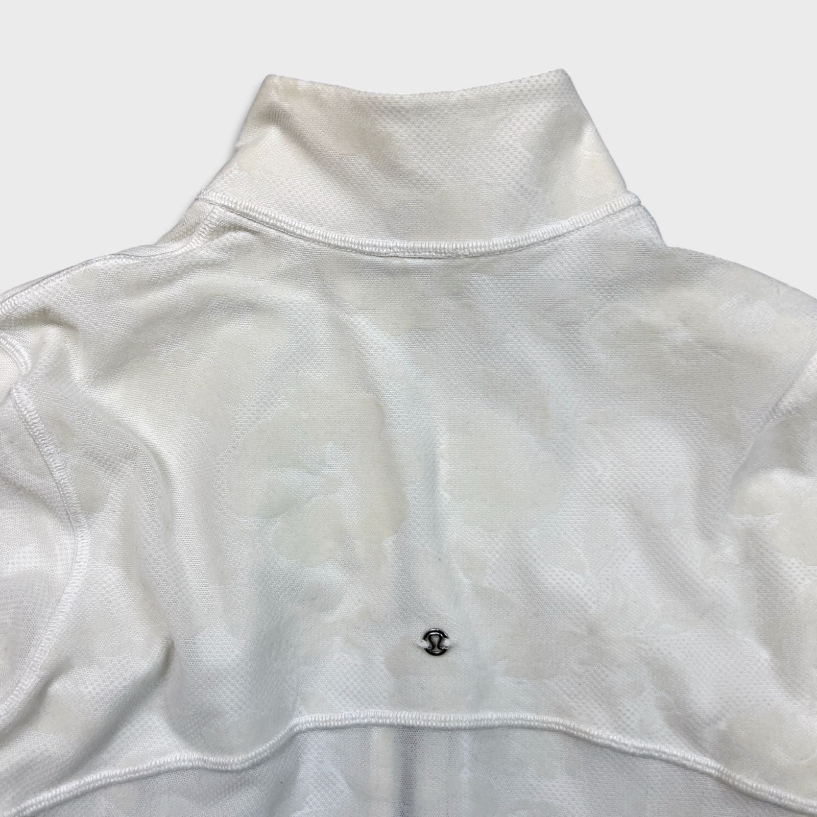 Lululemon Lululemon Define Jacket Flocked sz 8 Full Zip Track Suit Top Size M / US 6-8 / IT 42-44 - 7 Thumbnail