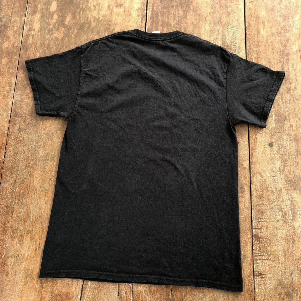 Band Tees Rihanna Badgal Tour T Shirt Size US M / EU 48-50 / 2 - 3 Thumbnail