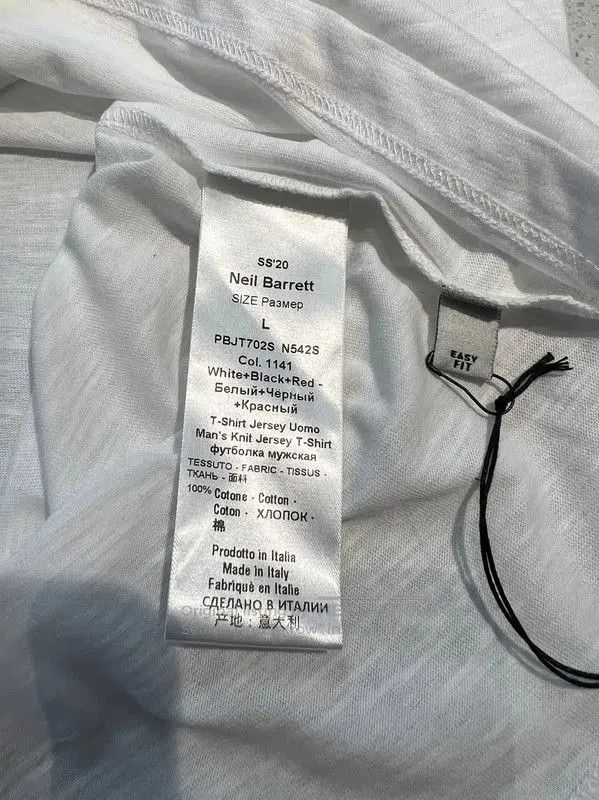 Neil Barrett Neil Barrett White Cotton Graphic T-Shirt . Size US S / EU 44-46 / 1 - 6 Thumbnail