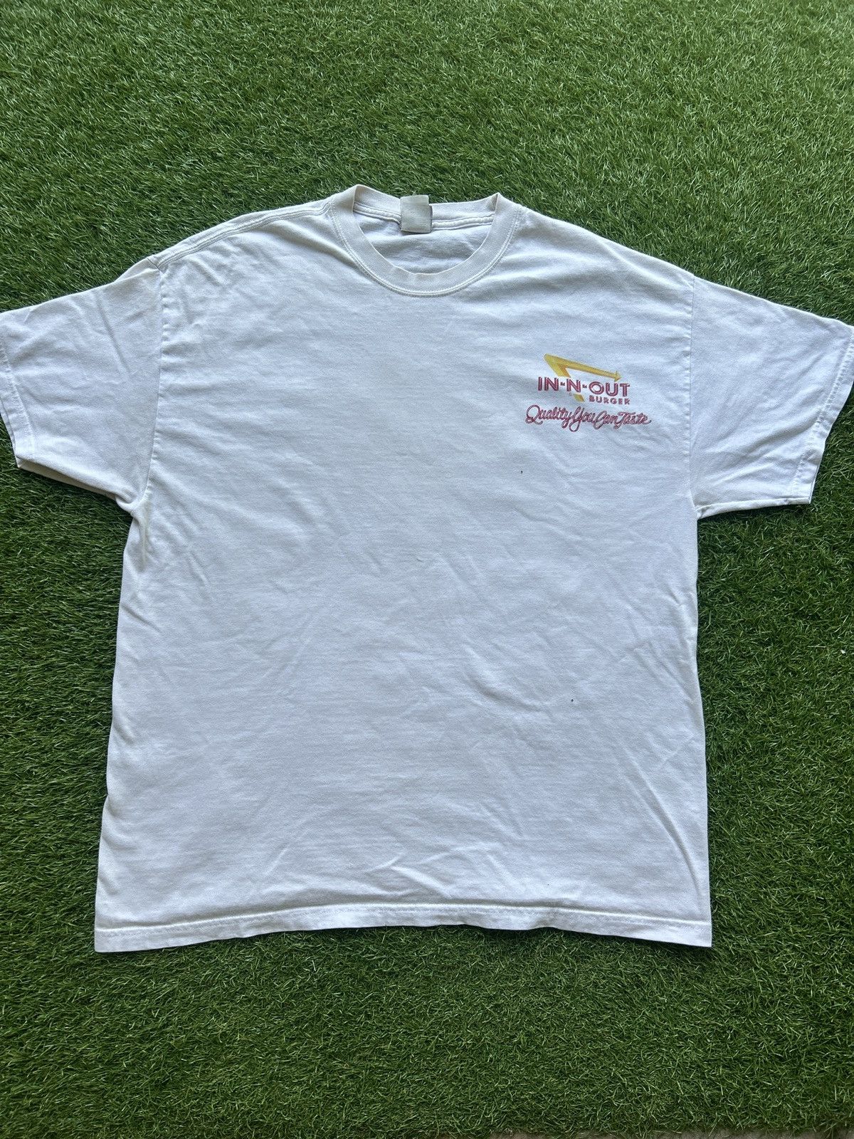 Vintage Vintage In-N-Out Burger Drive-In Tee Size US XL / EU 56 / 4 - 2 Thumbnail