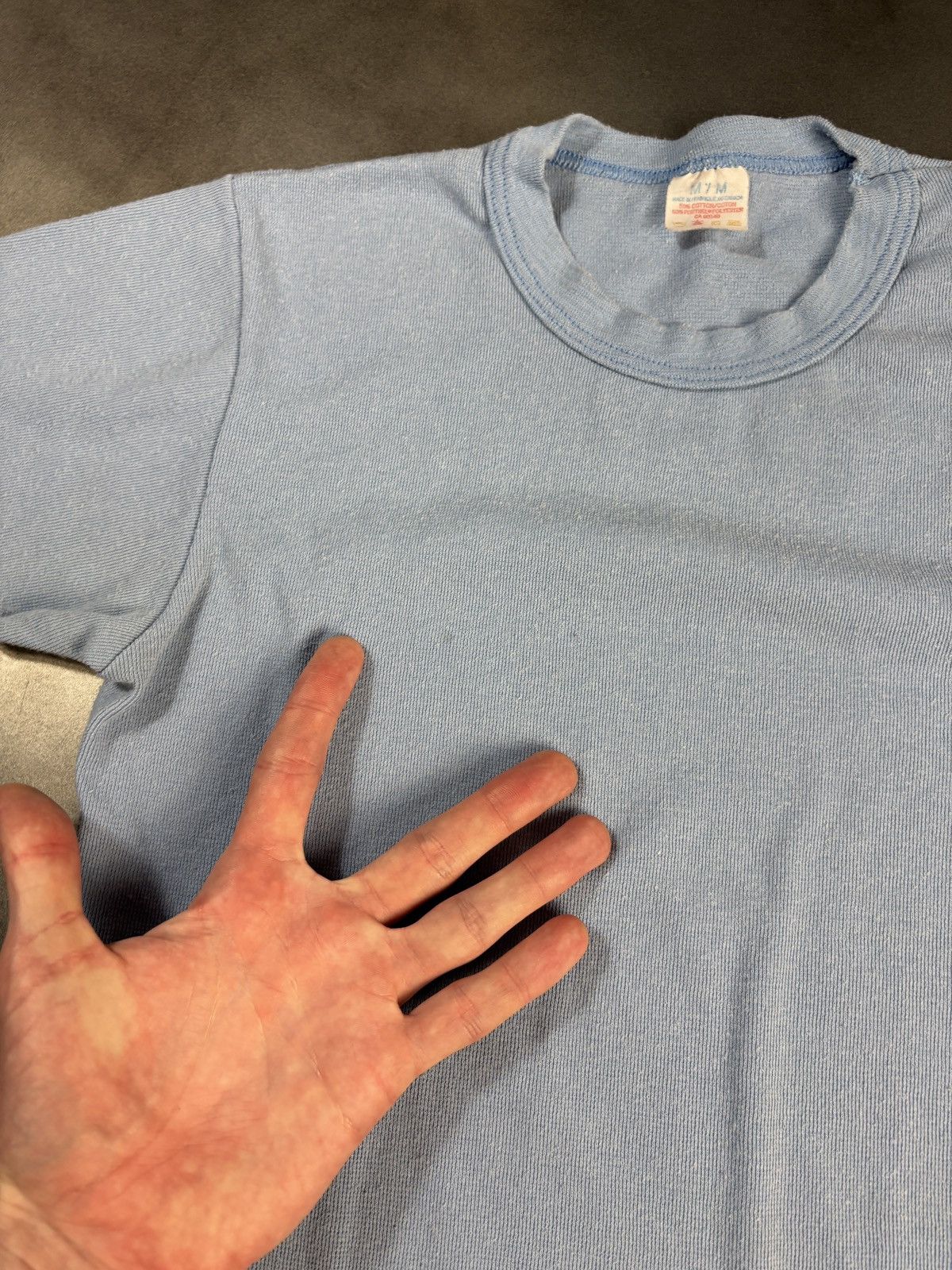 Vintage Vintage Blank T-Shirt 80s Workwear Surplus Stretch 50/50 Men Size US S / EU 44-46 / 1 - 4 Thumbnail