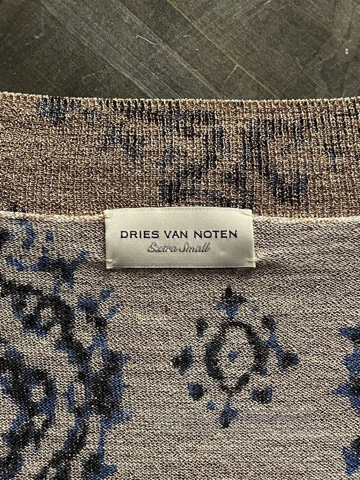 Dries Van Noten Dries Van Noten Gold Metallic Knit Cardigan. Size XS / US 0-2 / IT 36-38 - 7 Thumbnail