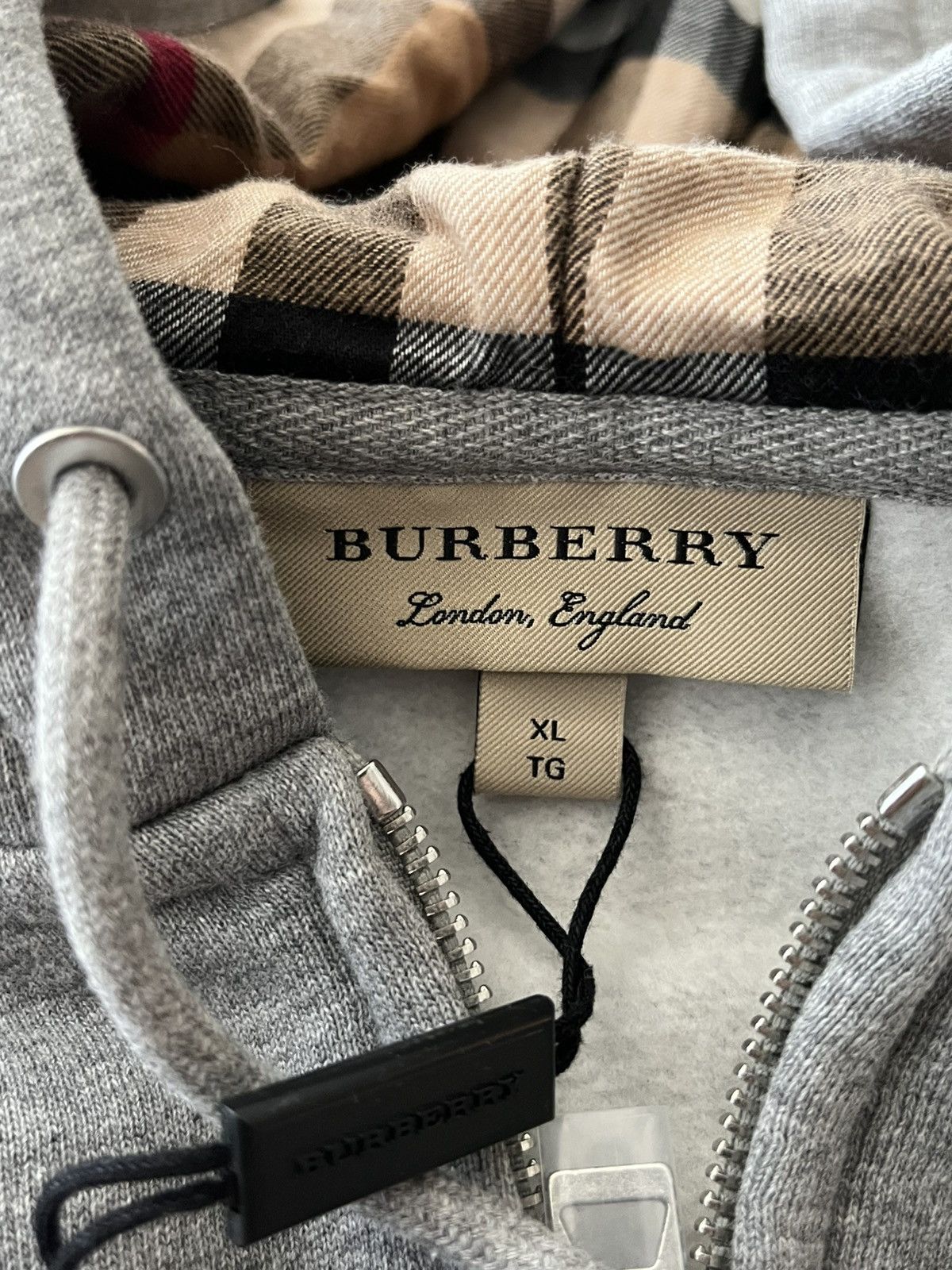 Burberry Super Runway Classic Sold Out Brand NEW Logo Hoodie Jacket Size US M / EU 48-50 / 2 - 4 Thumbnail