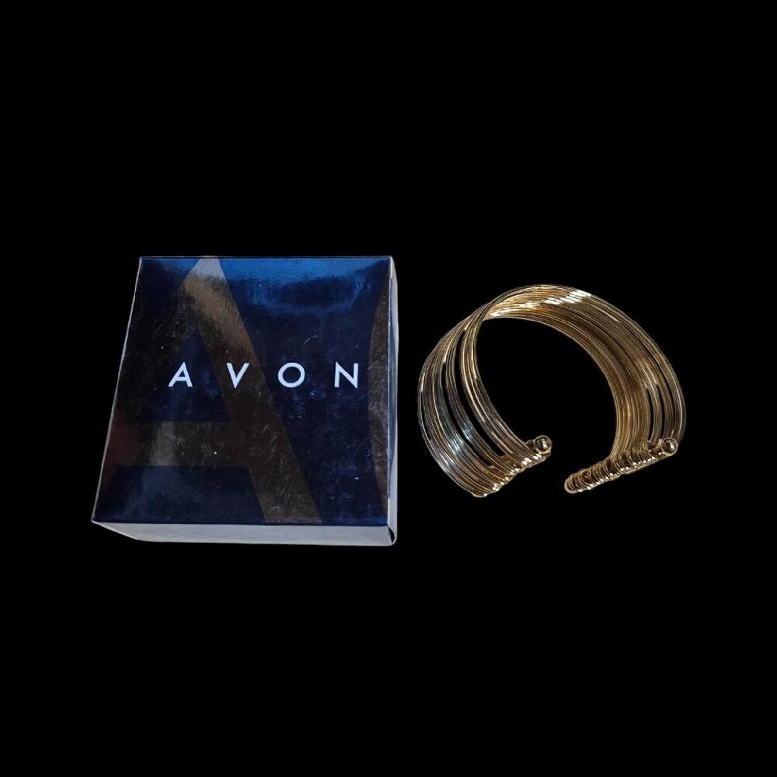 Other Avon Gold Tone Stacked Cuff Bangle Bracelet Size ONE SIZE - 1 Thumbnail