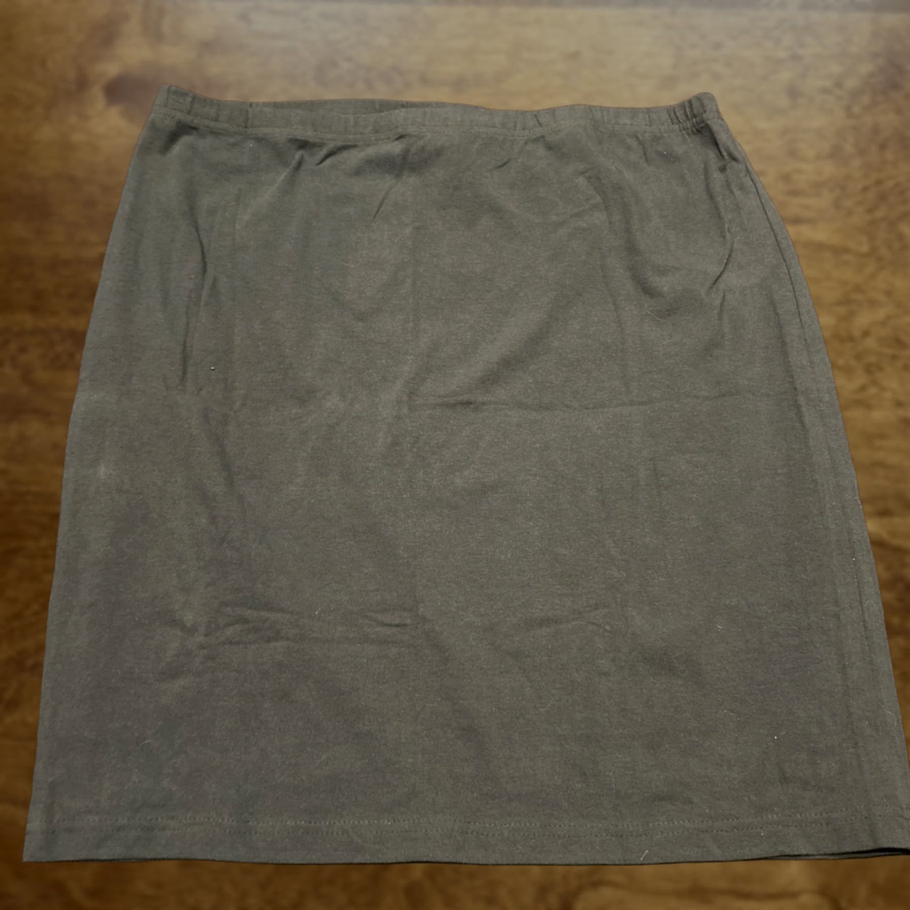 Vintage VINTAGE Avon Skirt 3X Women's Cotton Knit Mid Green 90s Size 3X Regular Skirt Length 23.5” Pull On Casual Size 40" / US 18 - 1 Thumbnail