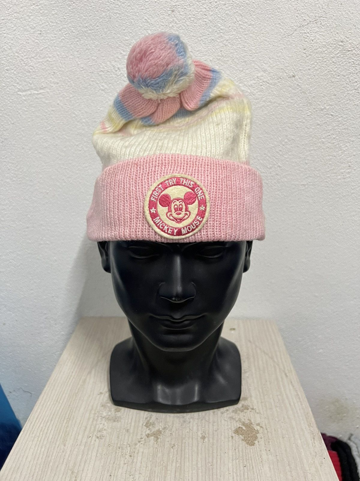Mickey Mouse Vintage Mickey Mouse Disney Cartoon Beanie Hat Size ONE SIZE - 2 Thumbnail