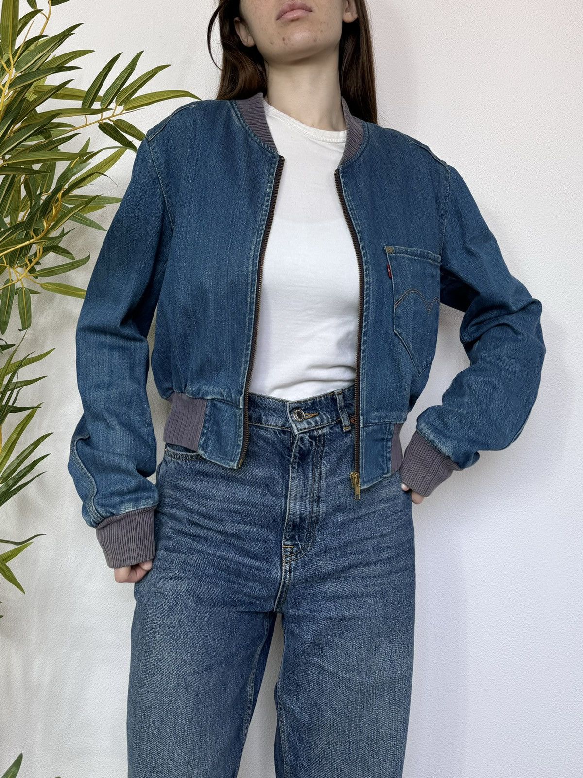 Levi's VINTAGE LEVI STRAUSS 2000s DENIM JACKET / BOMBER Size M / US 6-8 / IT 42-44 - 2 Thumbnail
