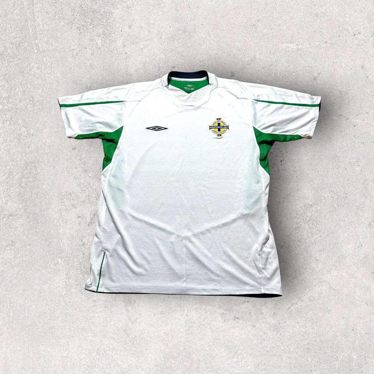 Umbro Vintage Northern Ireland jersey Size US XL / EU 56 / 4 - 1 Thumbnail