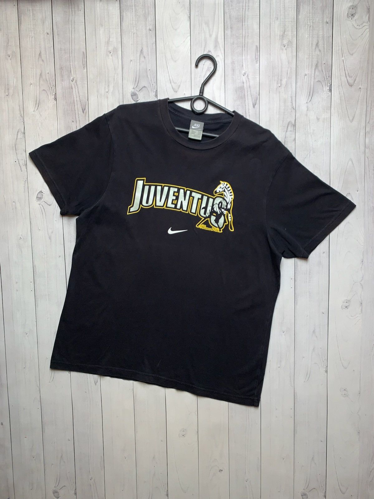 Nike × Vintage Vintage Nike Juventus soccer tee logo rare size XL Size US XL / EU 56 / 4 - 1 Thumbnail