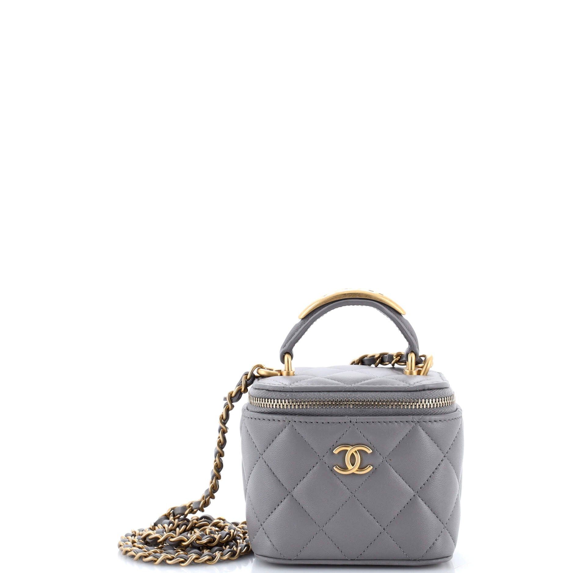 Chanel CC Top Handle Vanity Case with Chain Size ONE SIZE - 1 Thumbnail