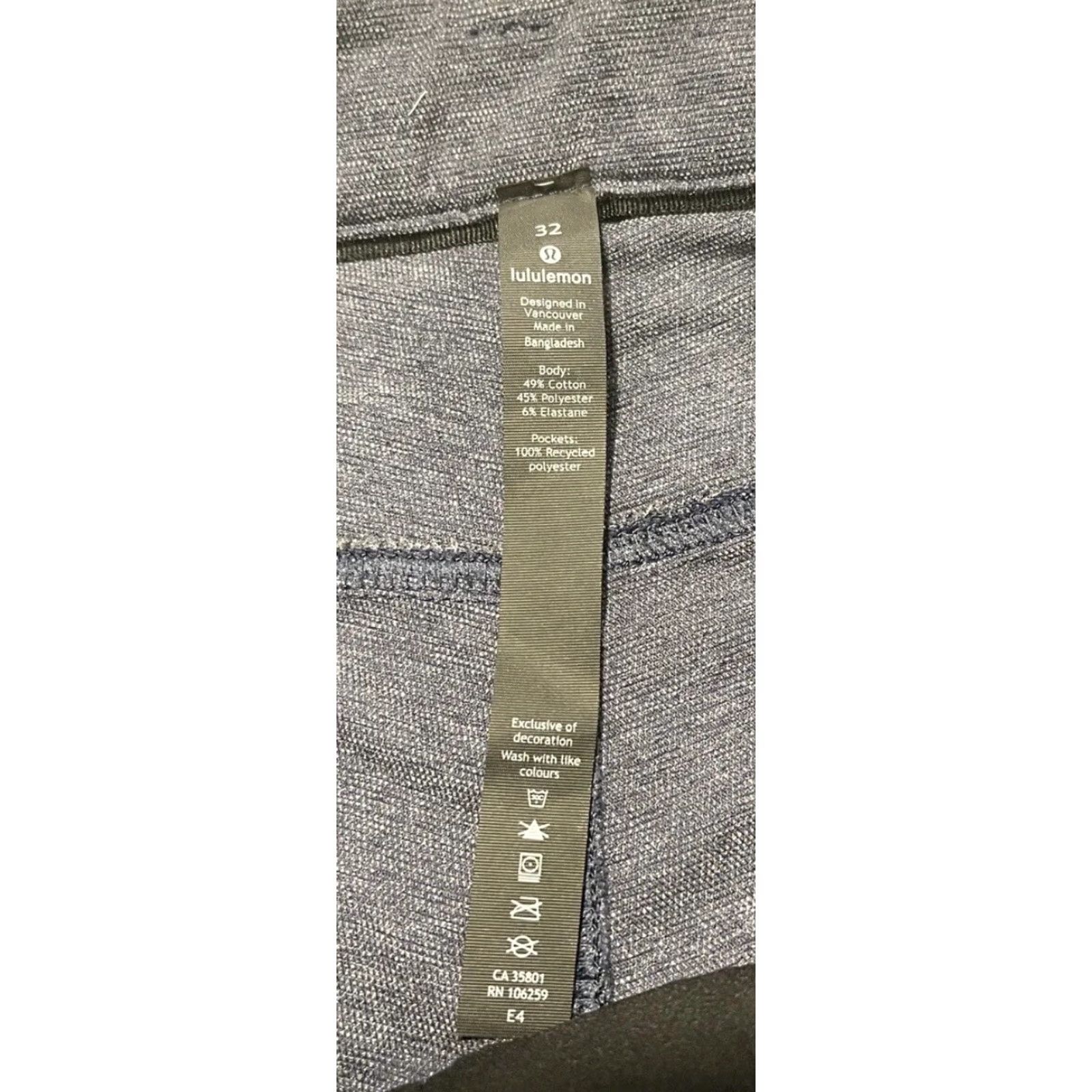 Lululemon Lululemon Pants Men 32 x 33 Slim Heathered Deep Navy Canvas Chino EUC Slimming Logo Casual Everyday Size US 32 / EU 48 - 3 Thumbnail