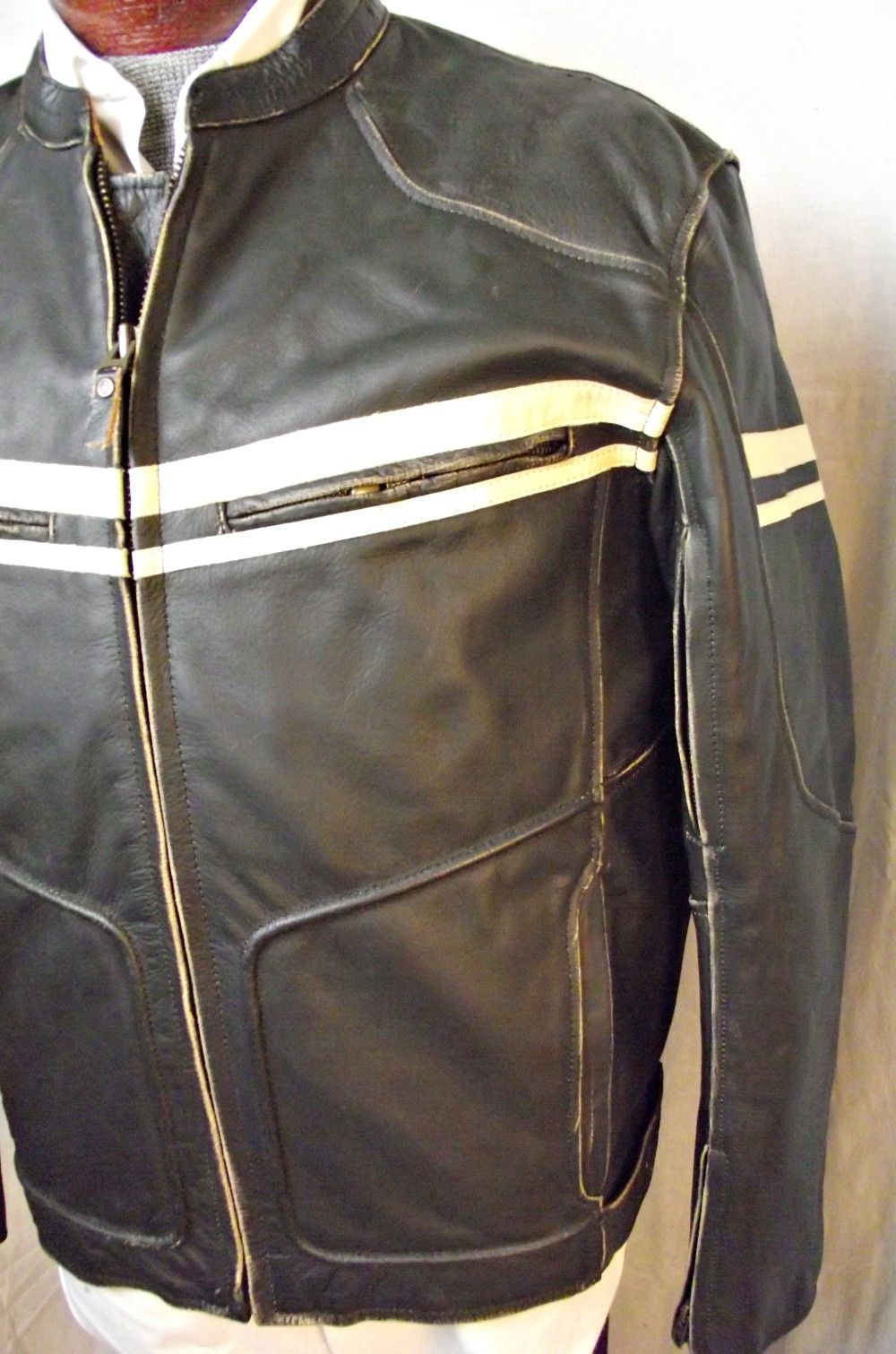 Vintage HEAVY Black Brand Motorcycle Jacket Distressed Buffalo Size US L / EU 52-54 / 3 - 5 Thumbnail