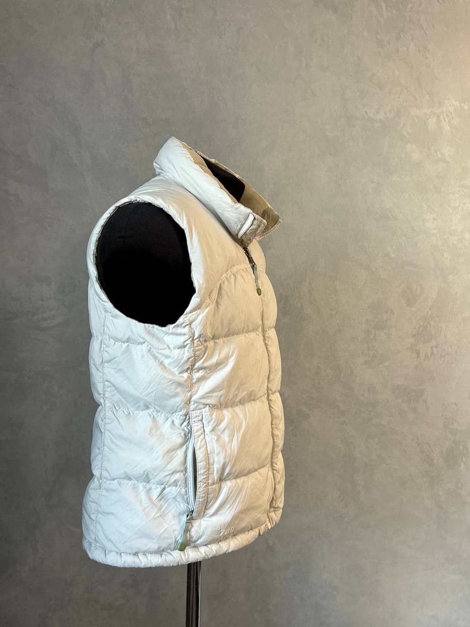 The North Face Vintage The North Face Puffer Vest 700 White Size S Size S / US 4 / IT 40 - 3 Thumbnail