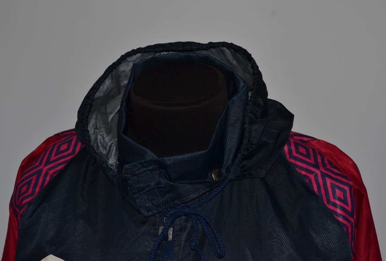 Umbro Pro Training Vintage Jacket Size M