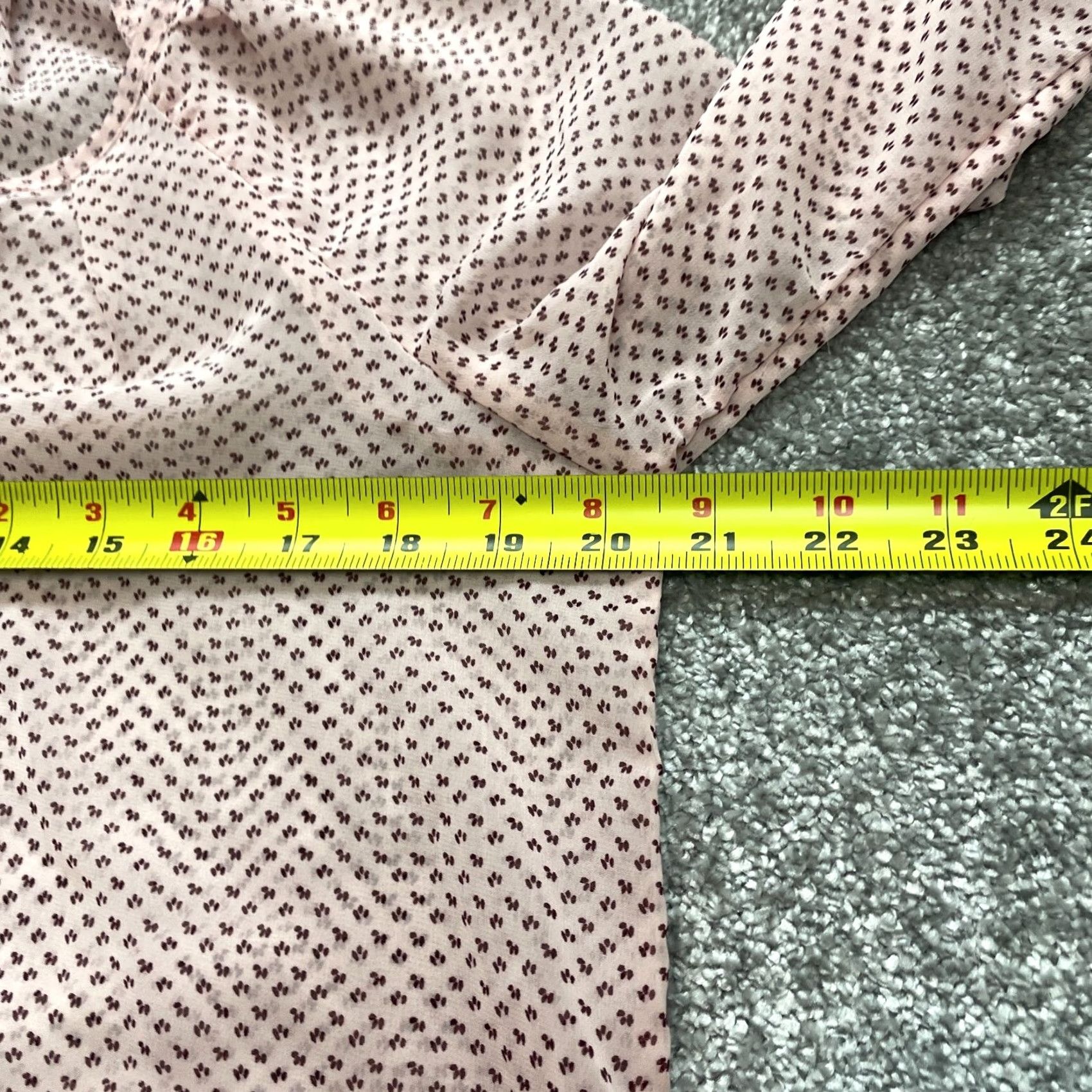 Old Navy Old Navy Blouse Shirt Womens Medium Pink Floral Button Up V-Neck Peasant Long Sleeve Shirt, Polyester Chiffon, Casual Size M / US 6-8 / IT 42-44 - 6 Thumbnail