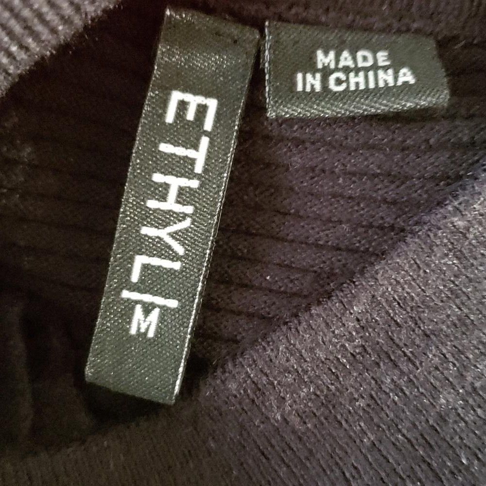 Designer CT800 Ethyl Black Mock Neck Peep Front Ribbed Sweater M Size M / US 6-8 / IT 42-44 - 4 Thumbnail