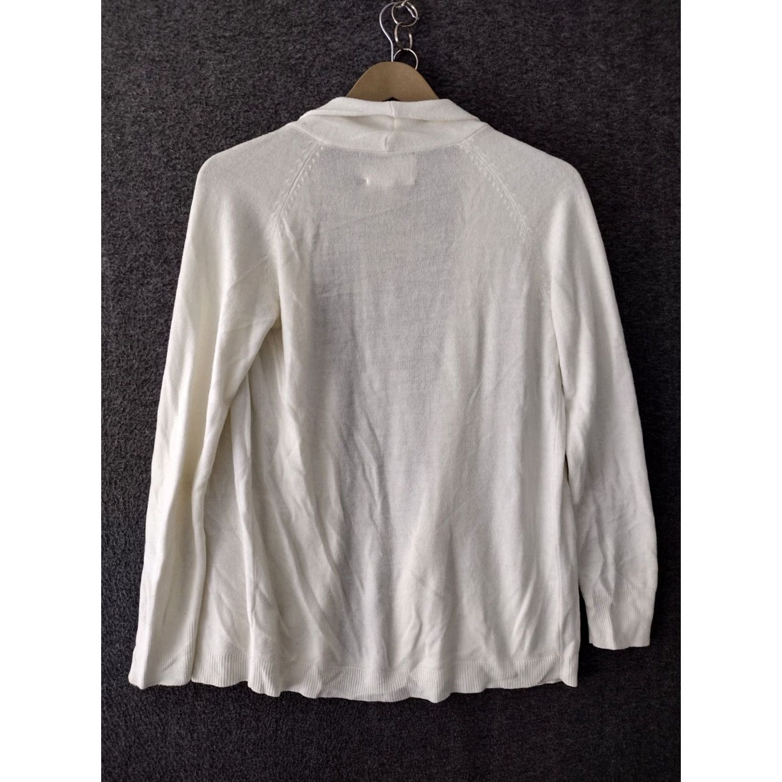 Vintage BBIEM ORGAN Women's Long Sleeve Cardigan Sweater Ivory Pockets S Vintage No Size S / US 4 / IT 40 - 2 Thumbnail