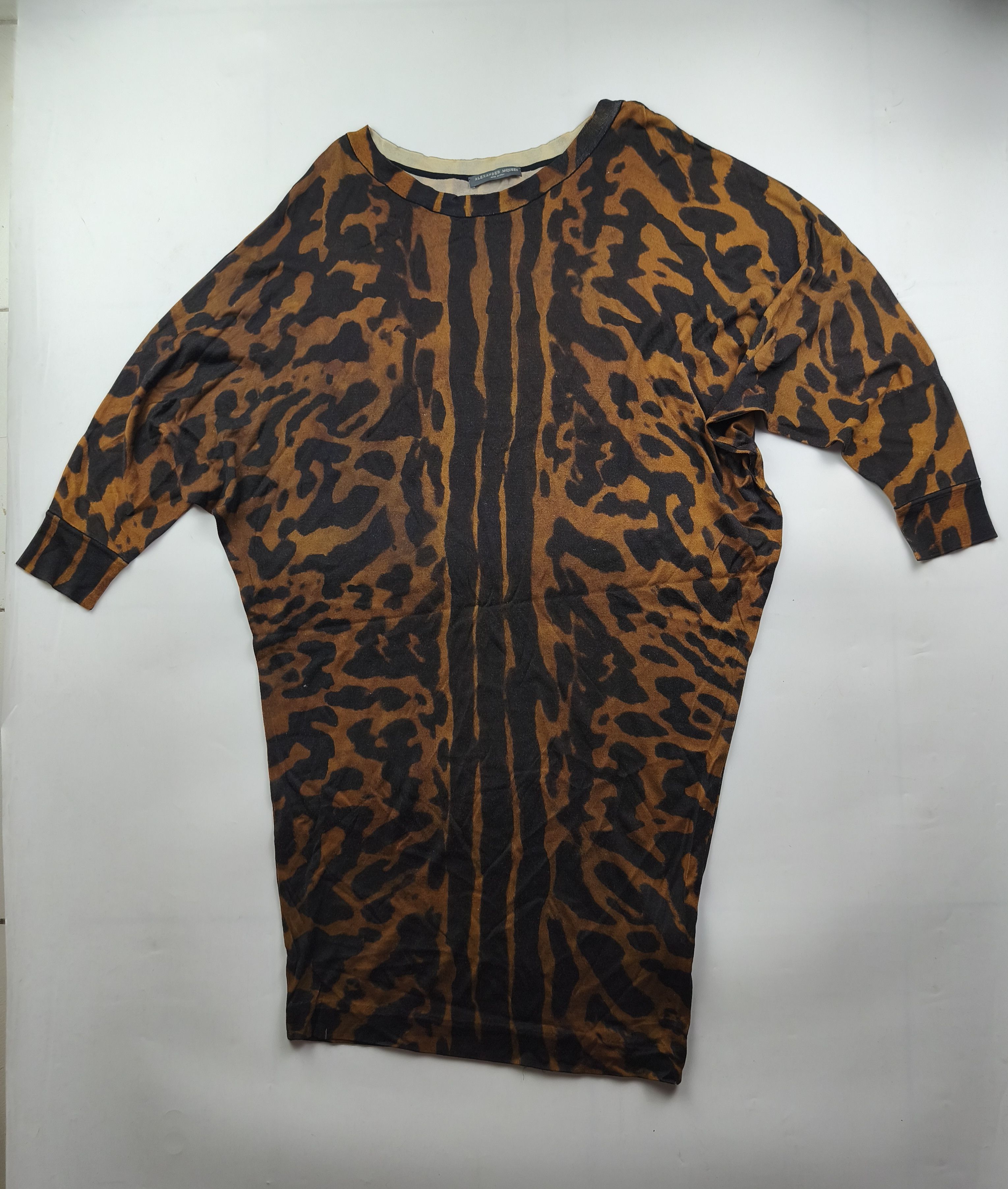 Alexander McQueen Alexander McQueen leopard assymetric silk dress Size S / US 4 / IT 40 - 1 Thumbnail