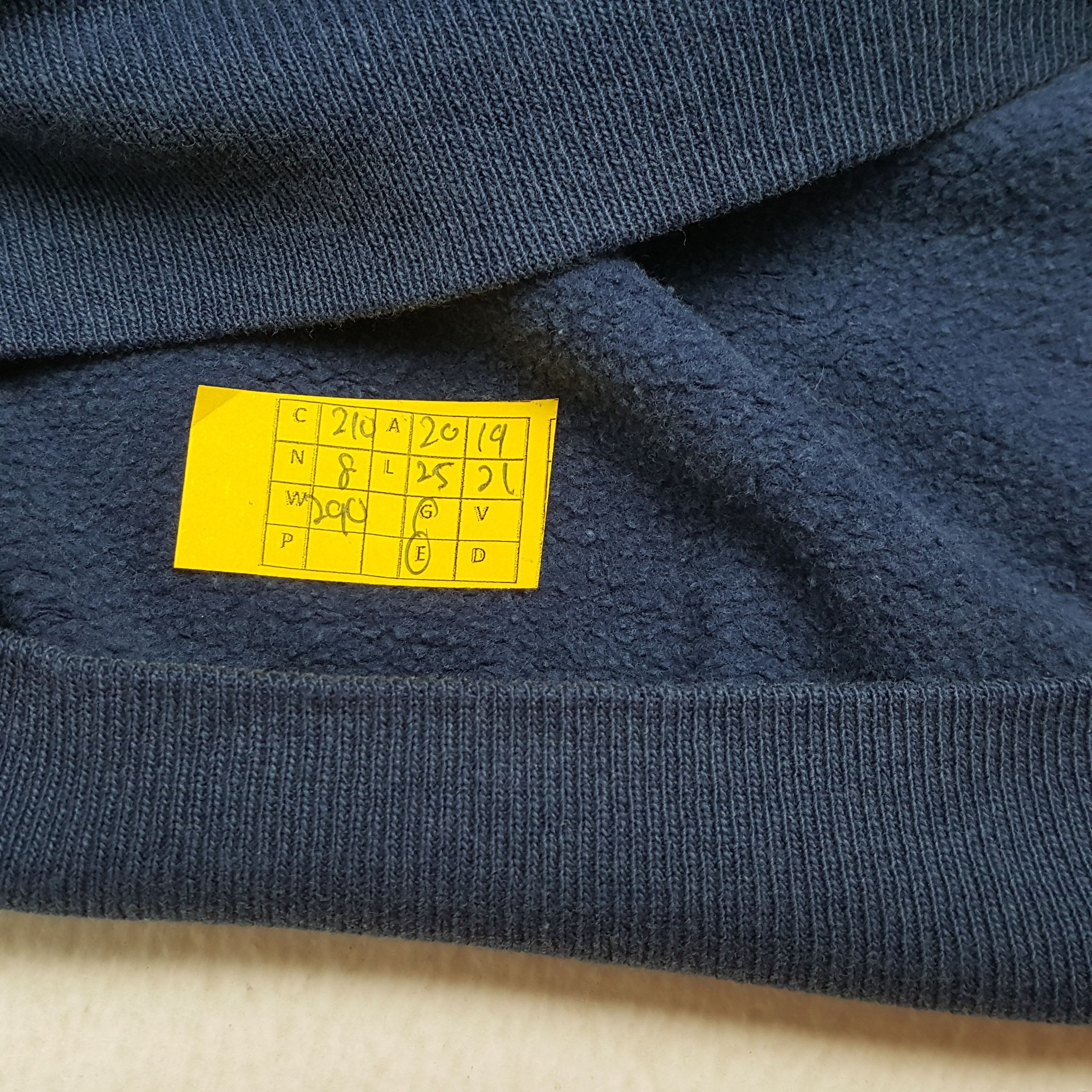 Vintage Vintage 90's UNIVERSITY OF HAWAII Promo Sweatshirts Size US S / EU 44-46 / 1 - 6 Thumbnail