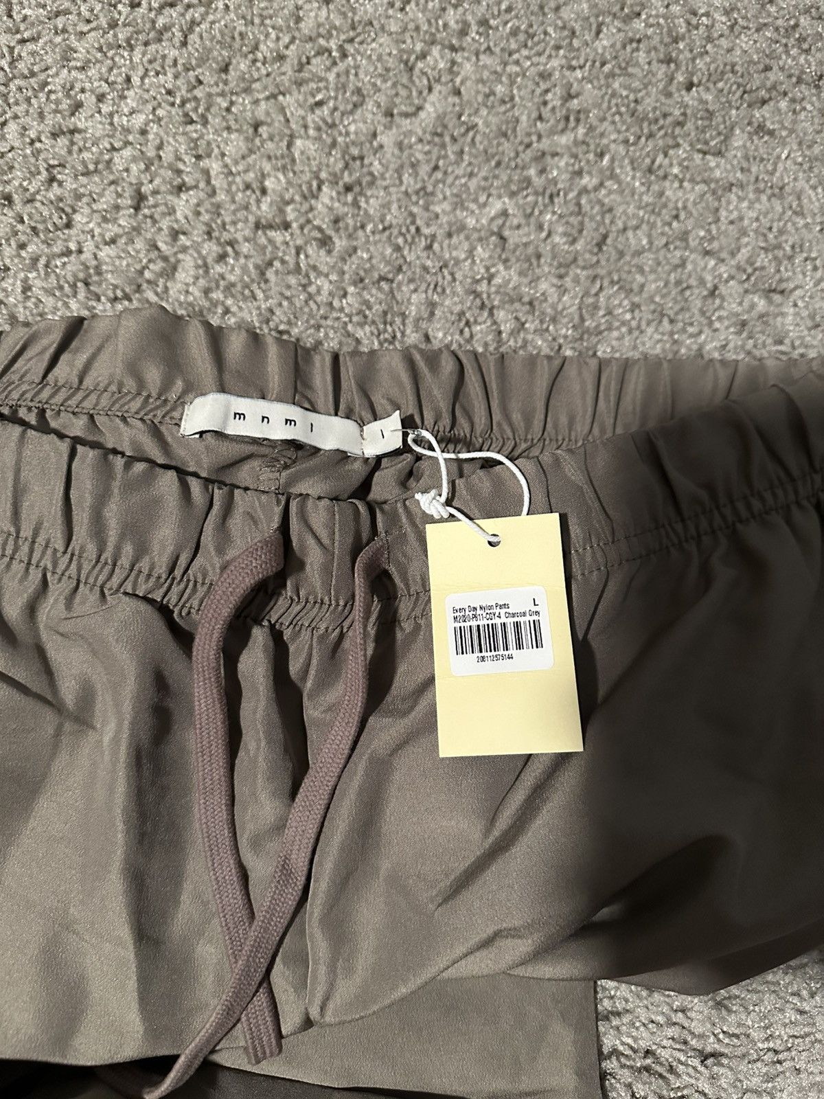 MNML MNML Khaki Nylon Pants Size US 34 / EU 50 - 3 Thumbnail