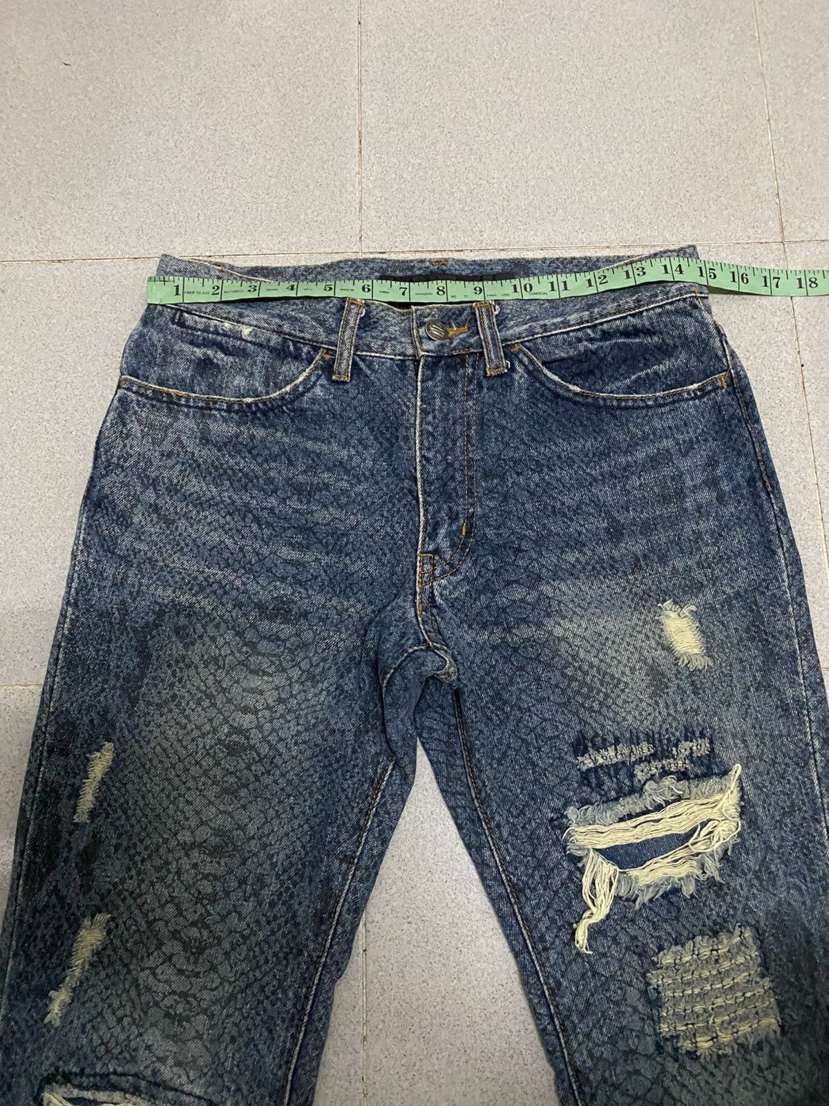 Schlussel Schlussel Snake Design Japanese Denim Jeans Size US 30 / EU 46 - 11 Thumbnail