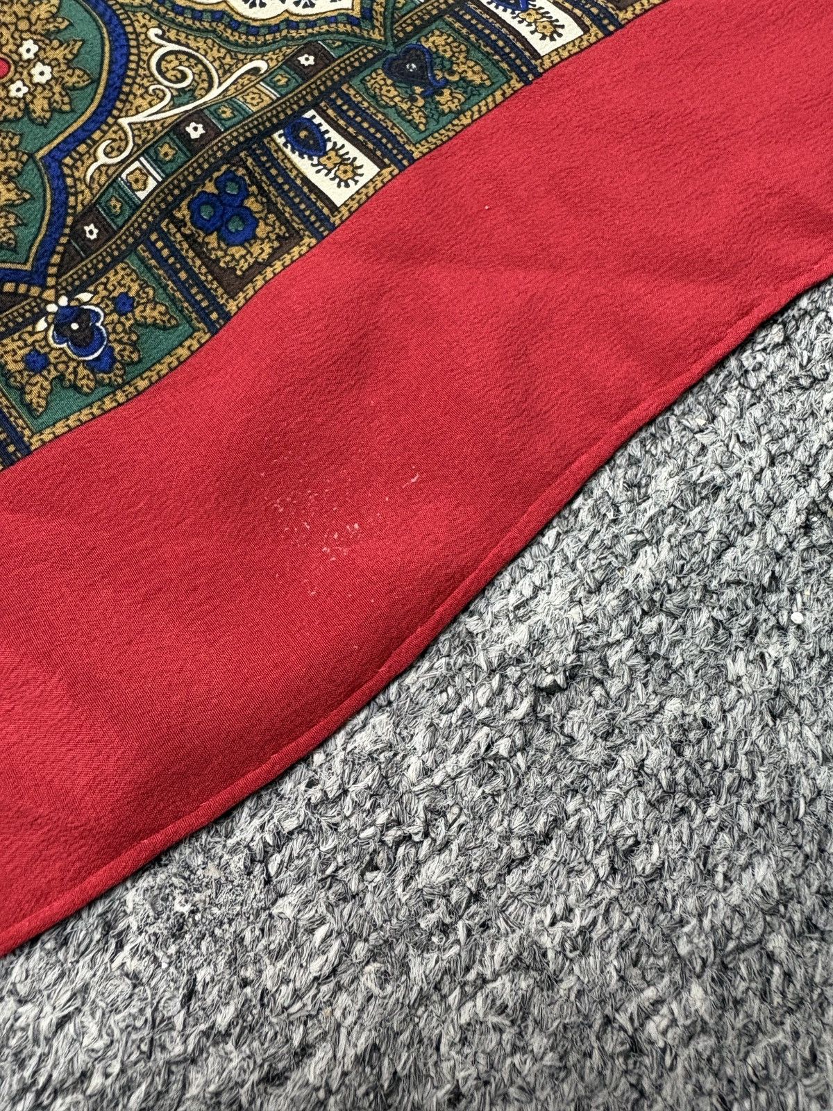 Vintage Vintage 90s Yves Saint Laurent Silk Scarf Size ONE SIZE - 5 Thumbnail