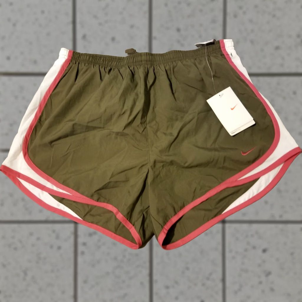 Nike Nike Shorts Womens L Gray Athletic Gym Workout Spotlight 90s? (Note: original title does not include decade; kept common keywords) Size 36" / US 14 / IT 50 - 1 Thumbnail