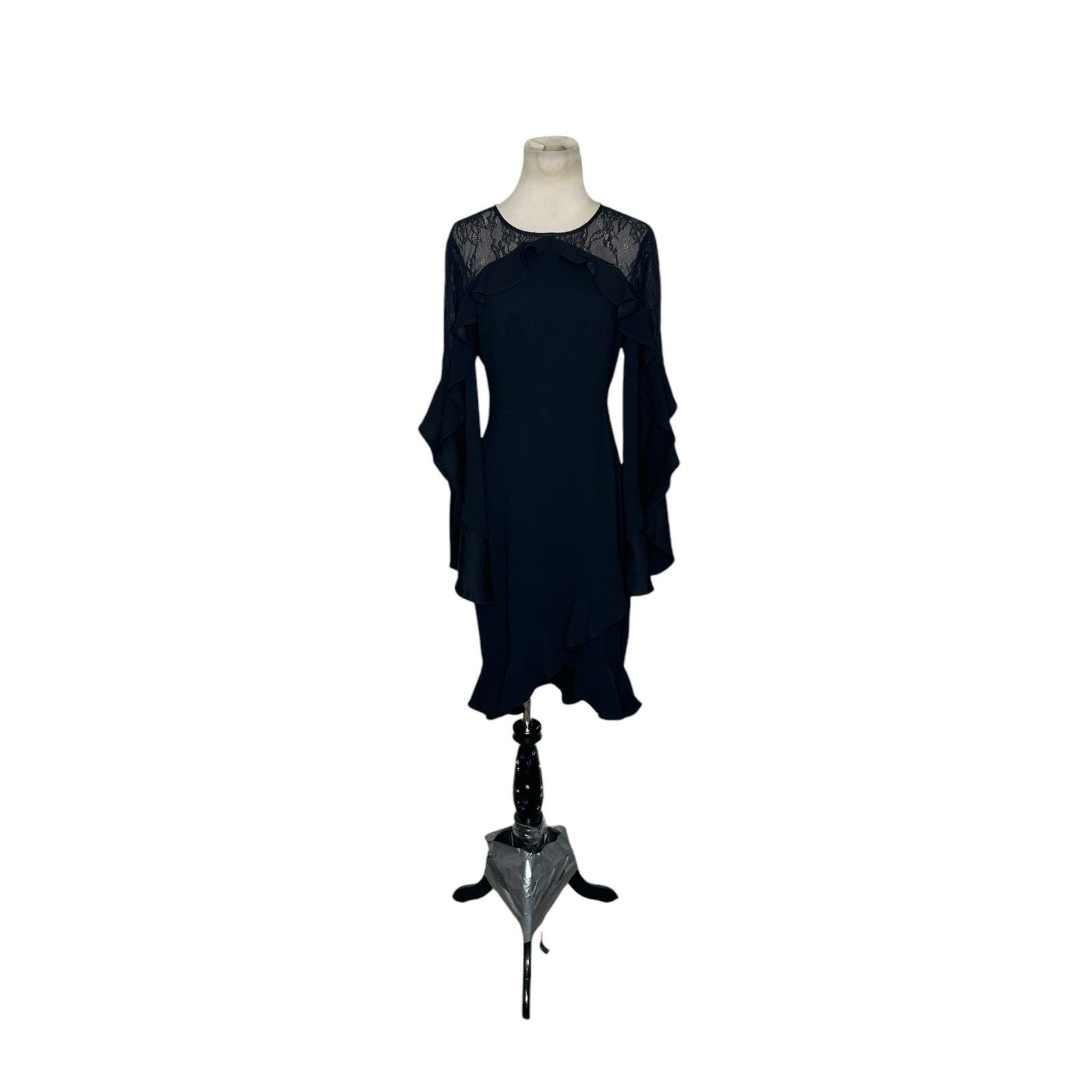 Bcbgmaxazria BCBGMAXAZRIA open back lace detail party dress size 4 Size S / US 4 / IT 40 - 10 Thumbnail