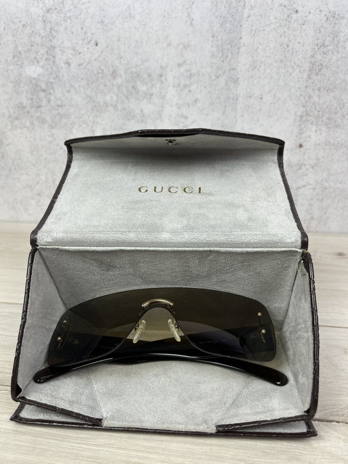 Vintage Gucci Shield Sunglasses Made In Italy Rare Retro Y2K