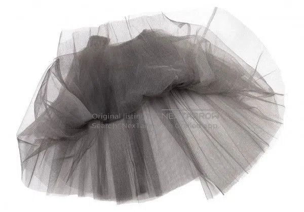 Comme des Garcons COMME des GARCONS Gray Tulle Skirt. Size 24" / US 00 / IT 34 - 8 Thumbnail